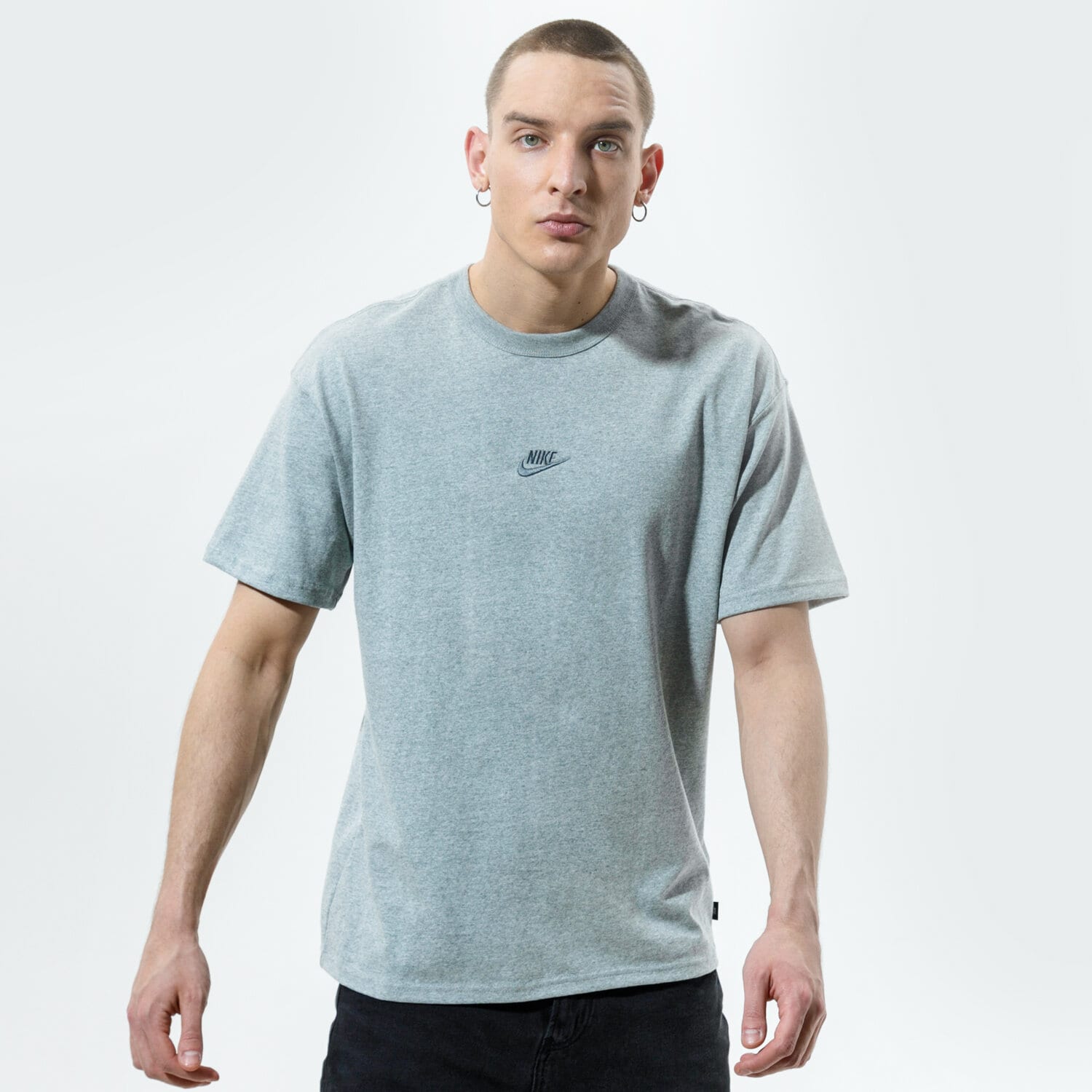 Koszulka, t-shirt sportowy męski NIKE T-SHIRT SPORTSWEAR DB3193-063 SZARY