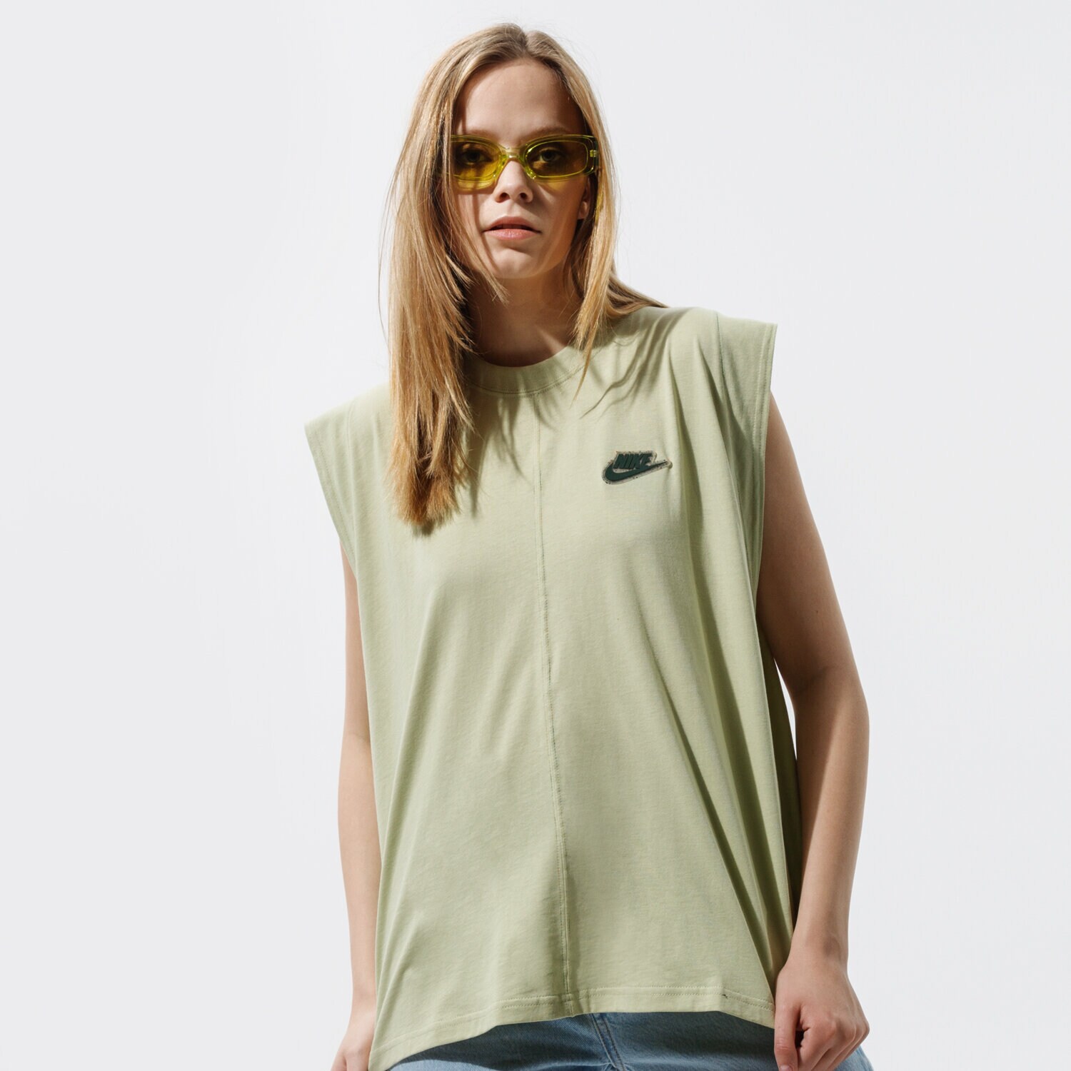 Koszulka, t-shirt damski NIKE T-SHIRT W NSW TANK EARTH DAY CZ9251-371 ZIELONY