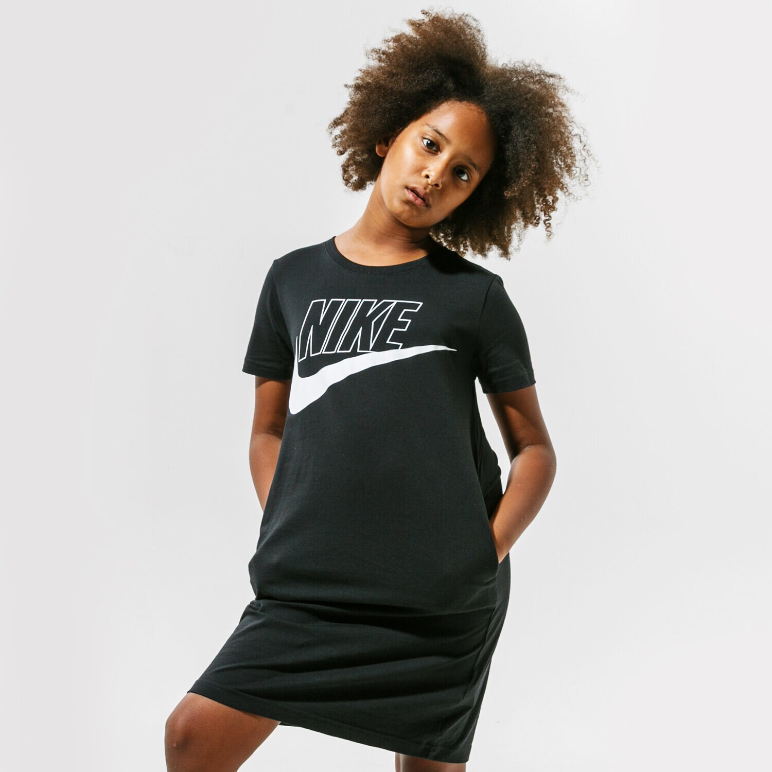 NIKE SUKIENKA SPORTSWEAR CU8375-010 CZARNY
