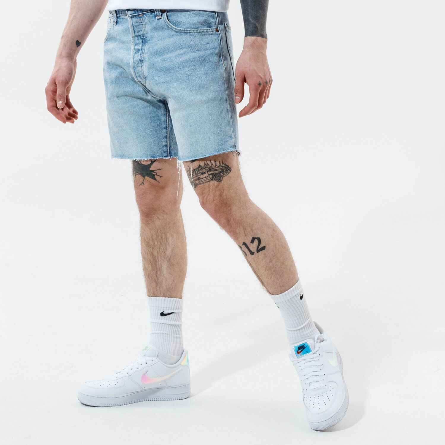 Krótkie spodenki, szorty męskie LEVI'S SPODNIE 501 93 SHORTS 85221-0011 NIEBIESKI