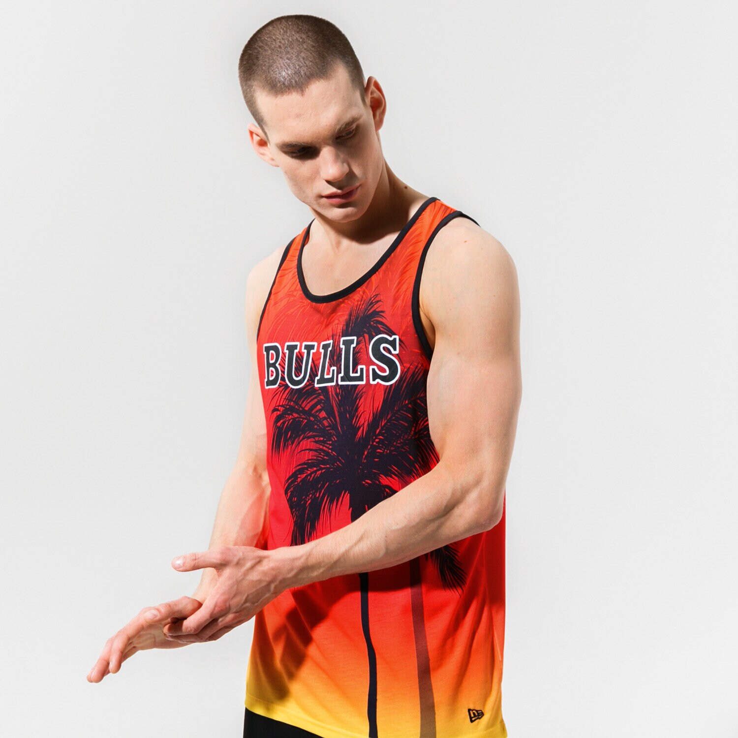 Koszulka, t-shirt sportowy męski NEW ERA TANK SUMMER CITY TANK BULLS 12720096 MULTICOLOR