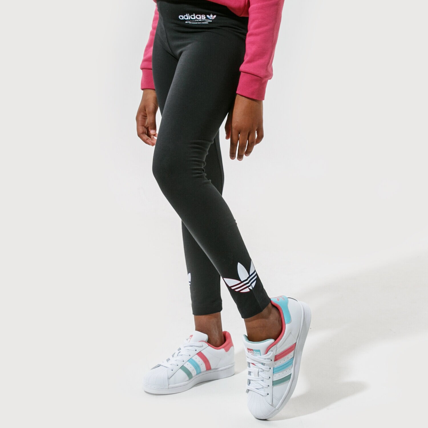 Sportowe spodnie dziecięce ADIDAS LEGGINGS LEGGINGS WW GN7477 CZARNY