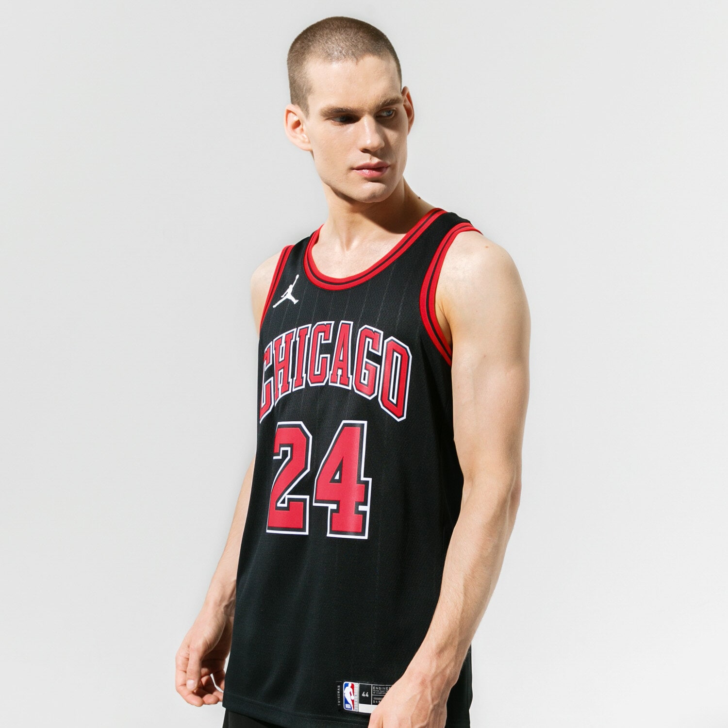 Koszulka, t-shirt sportowy męski JORDAN TANK BULLS STATEMENT EDITION 2020 NBA CV9472-018 CZARNY