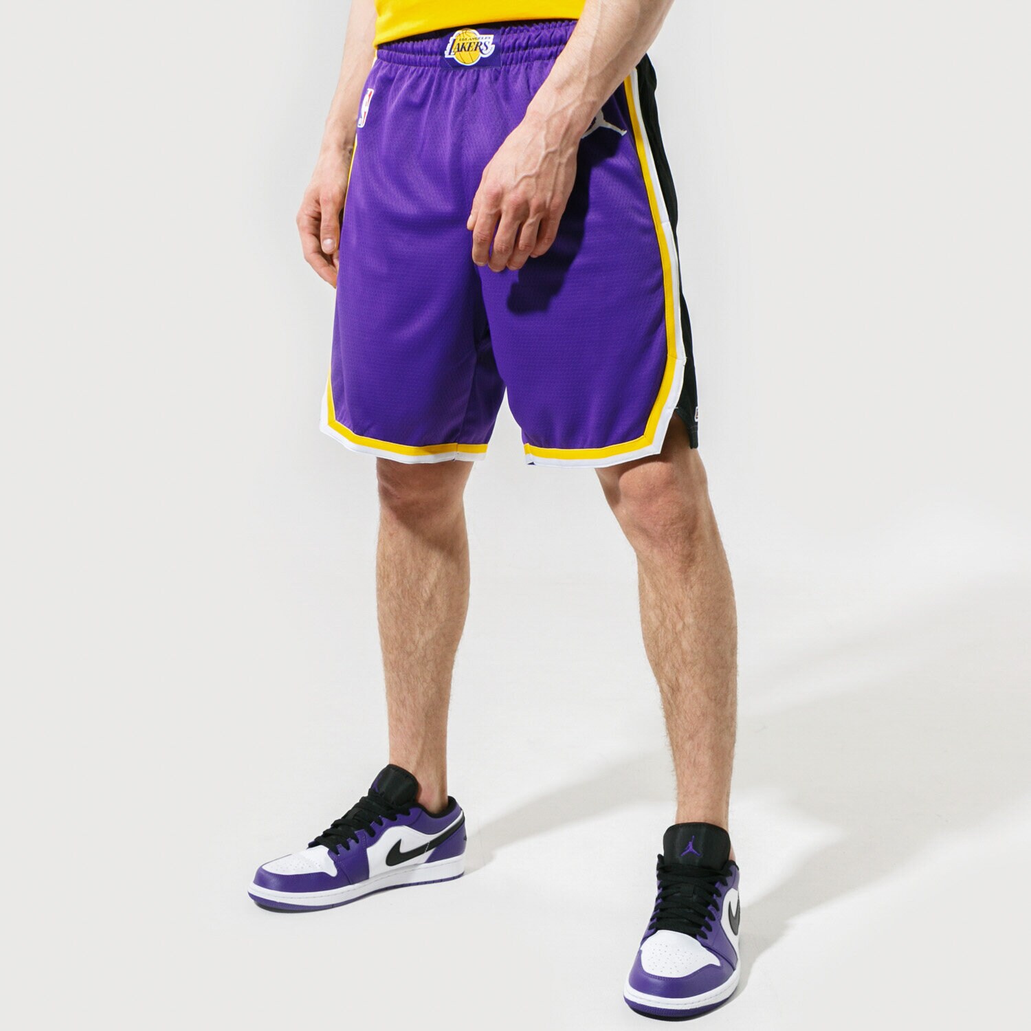 Krótkie spodenki, szorty męskie JORDAN SZORTY LAKERS STATEMENT EDITION 2020 NBA CV9564-504 FIOLETOWY