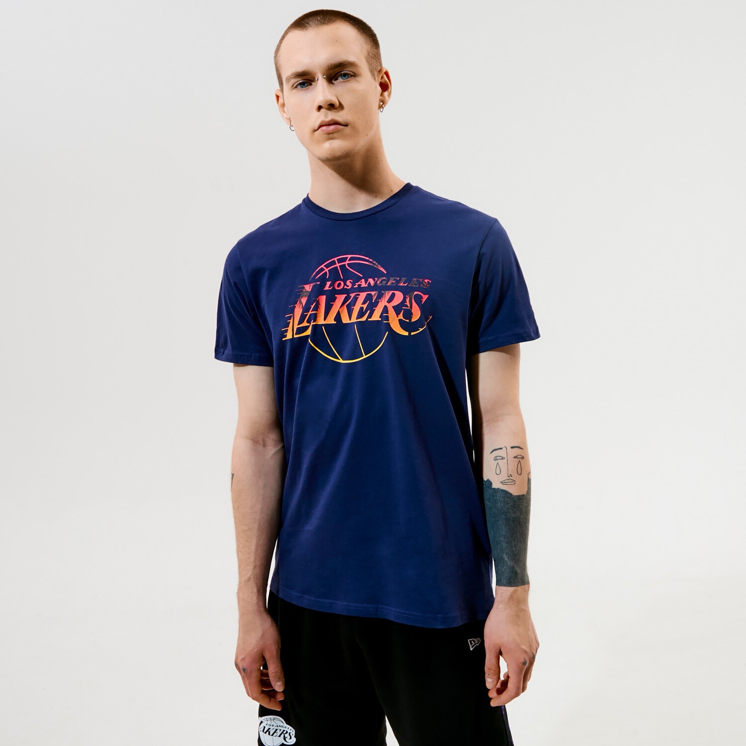 Koszulka, t-shirt sportowy męski NEW ERA T-SHIRT SUMMER CITY INFILL LAKERS 11569530 GRANATOWY