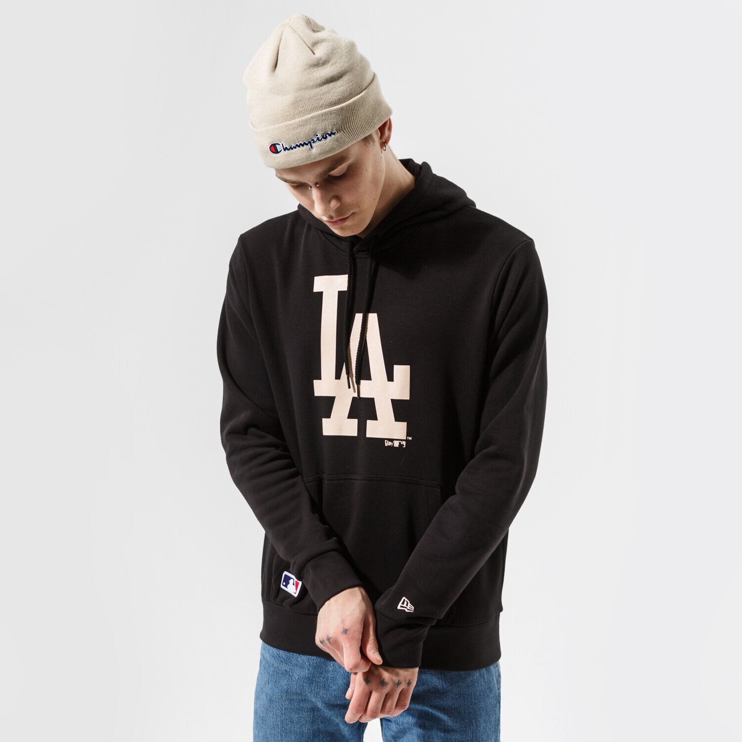 Bluza męska NEW ERA BLUZA Z KAPTUREM MLB SEASNL TEAM LOGO HOODY LOSDOD B 12827239 CZARNY