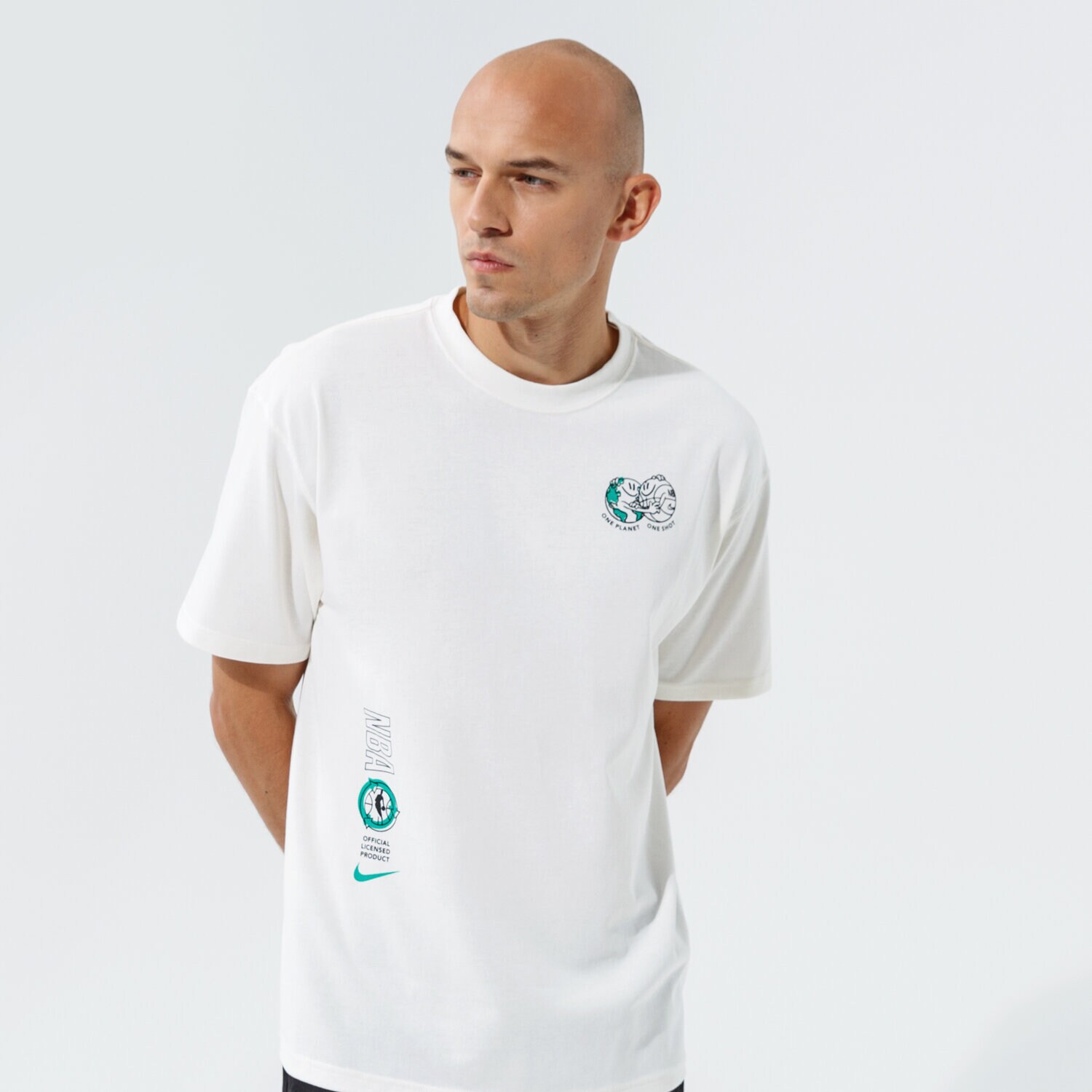 Koszulka, t-shirt sportowy męski NIKE T-SHIRT M NK CTS N31 M2Z SS 1 TEE NBA DM1313-901 SZARY
