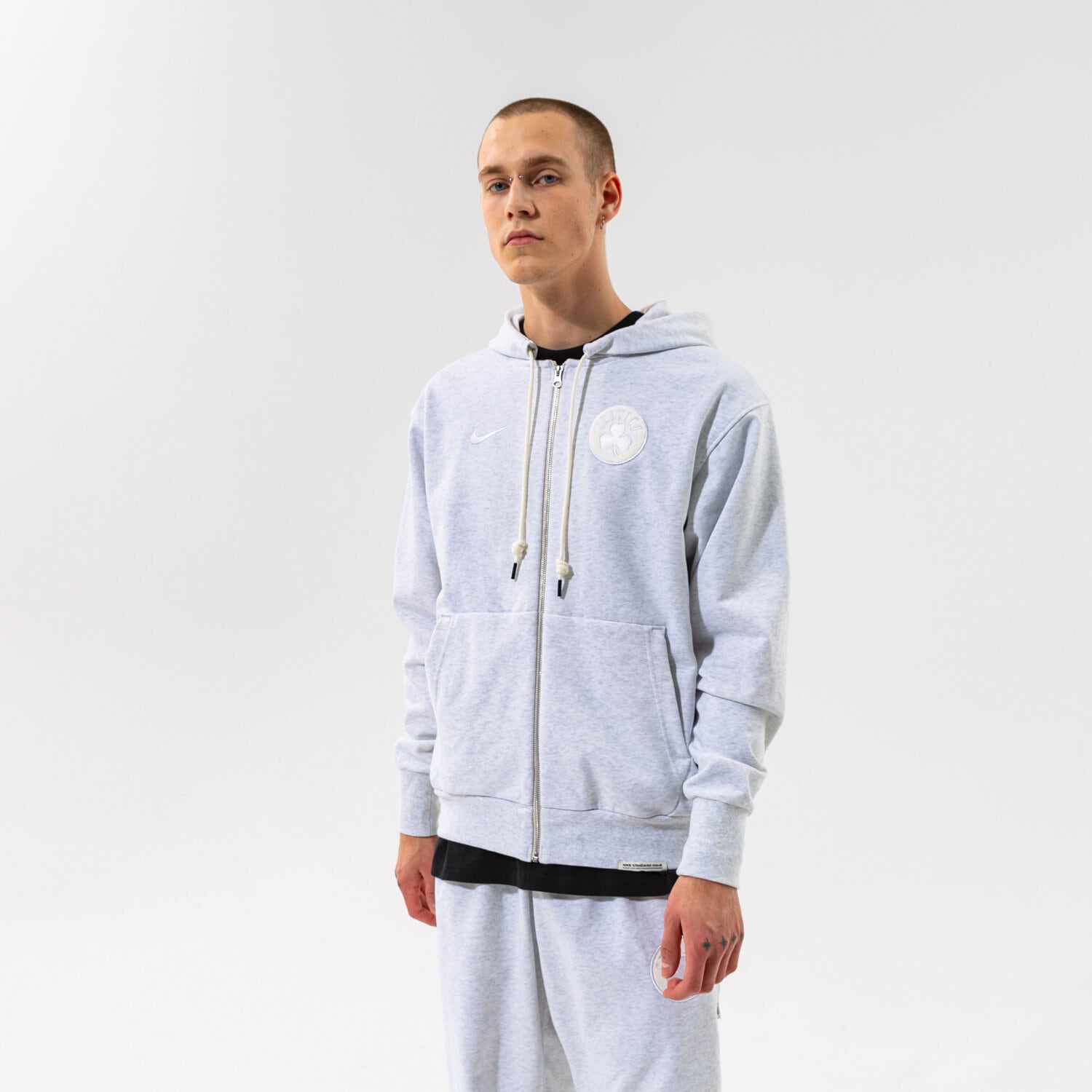 Bluza męska NIKE BLUZA ROZPINANA Z KAPTUREM BOS M NK DF STD ISSUE HD FZ DB1072-051 SZARY