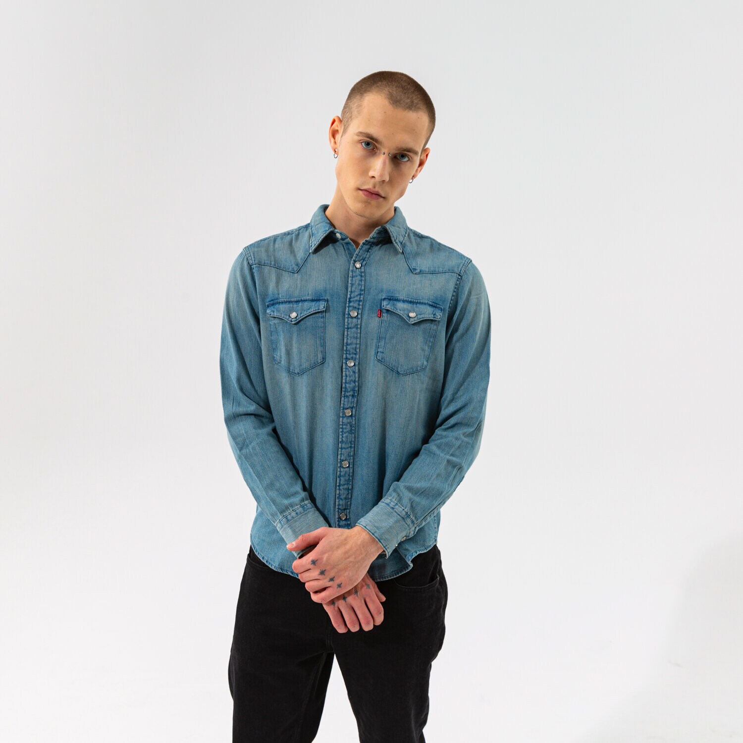 Koszule męskie sportowe LEVI'S KOSZULA BARSTOW WESTERN STANDARD 857440001 NIEBIESKI
