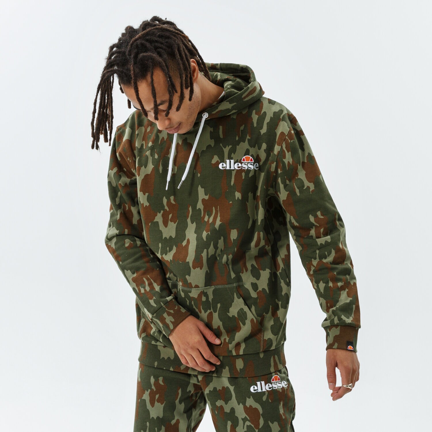 Bluza męska ELLESSE BLUZA Z KAPTUREM PRIMERO CAMO OH HOODY KHA SHK12433506 MULTICOLOR