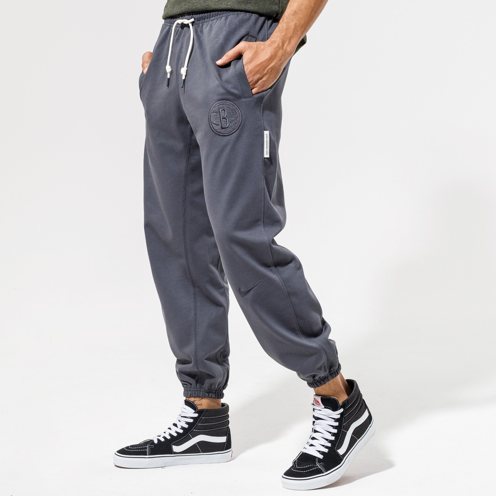 Spodnie sportowe męskie NIKE SPODNIE BKN M NK DF STD ISSUE PANT NBA DB0939-060 SZARY