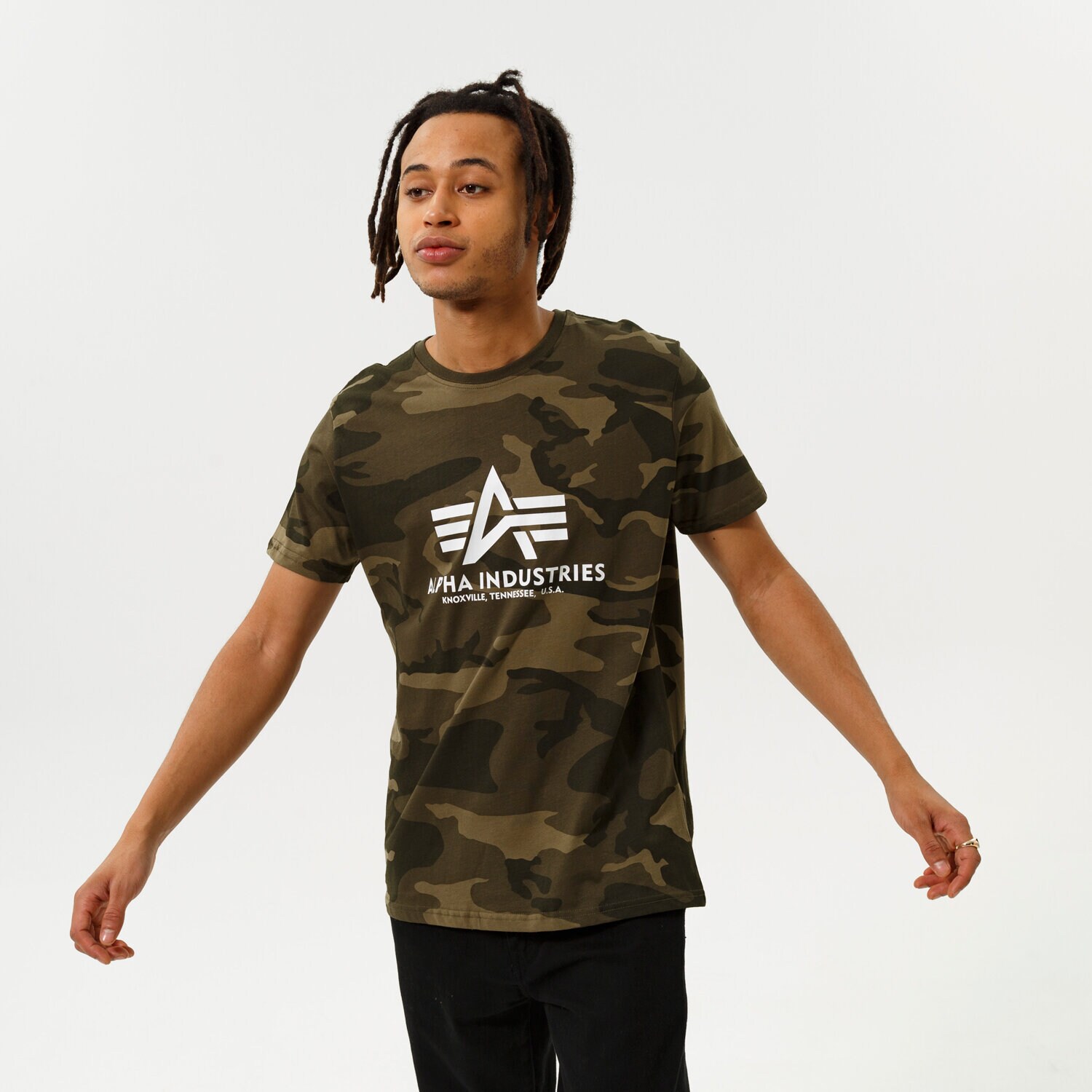 Koszulka, t-shirt sportowy męski ALPHA INDUSTRIES T-SHIRT BASIC T CAMO 100501C-239 MULTICOLOR