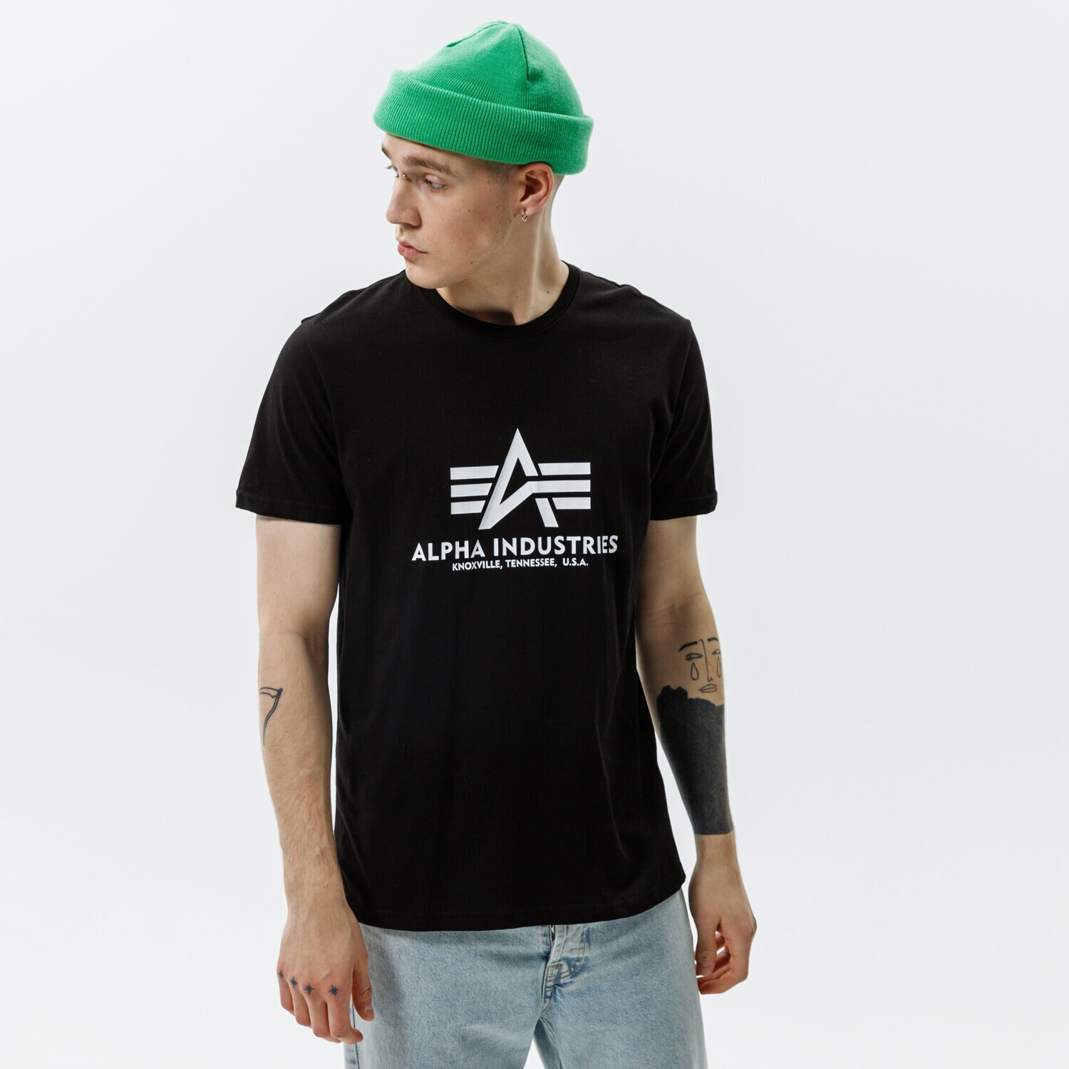 Koszulka, t-shirt sportowy męski ALPHA INDUSTRIES T-SHIRT BASIC T 100501-03 CZARNY