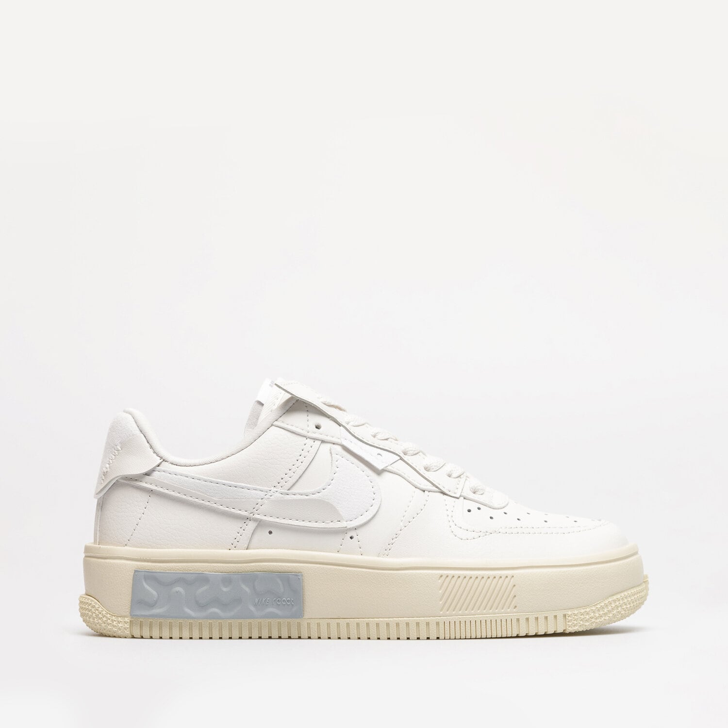 Buty sneakersy damskie NIKE AIR FORCE 1 FONTANKA DH1290-002 BIAŁY