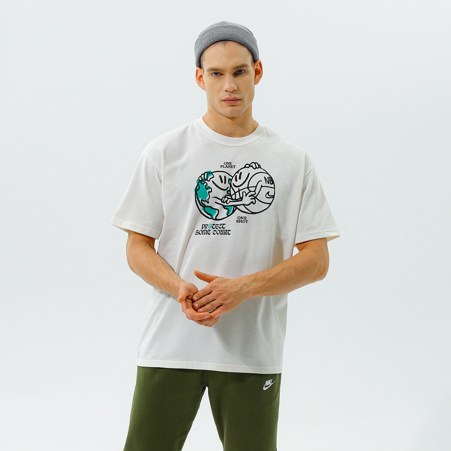 Koszulka, t-shirt sportowy męski NIKE T-SHIRT M NK CTS N31 M2Z SS 2 TEE NBA DM1317-901 BEŻOWY