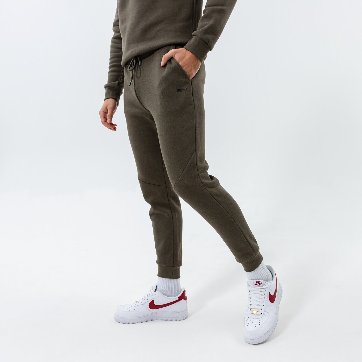 Spodnie sportowe męskie CONFRONT SPODNIE ESSENTIAL PANTS KHAKI CF321SPM26001 KHAKI