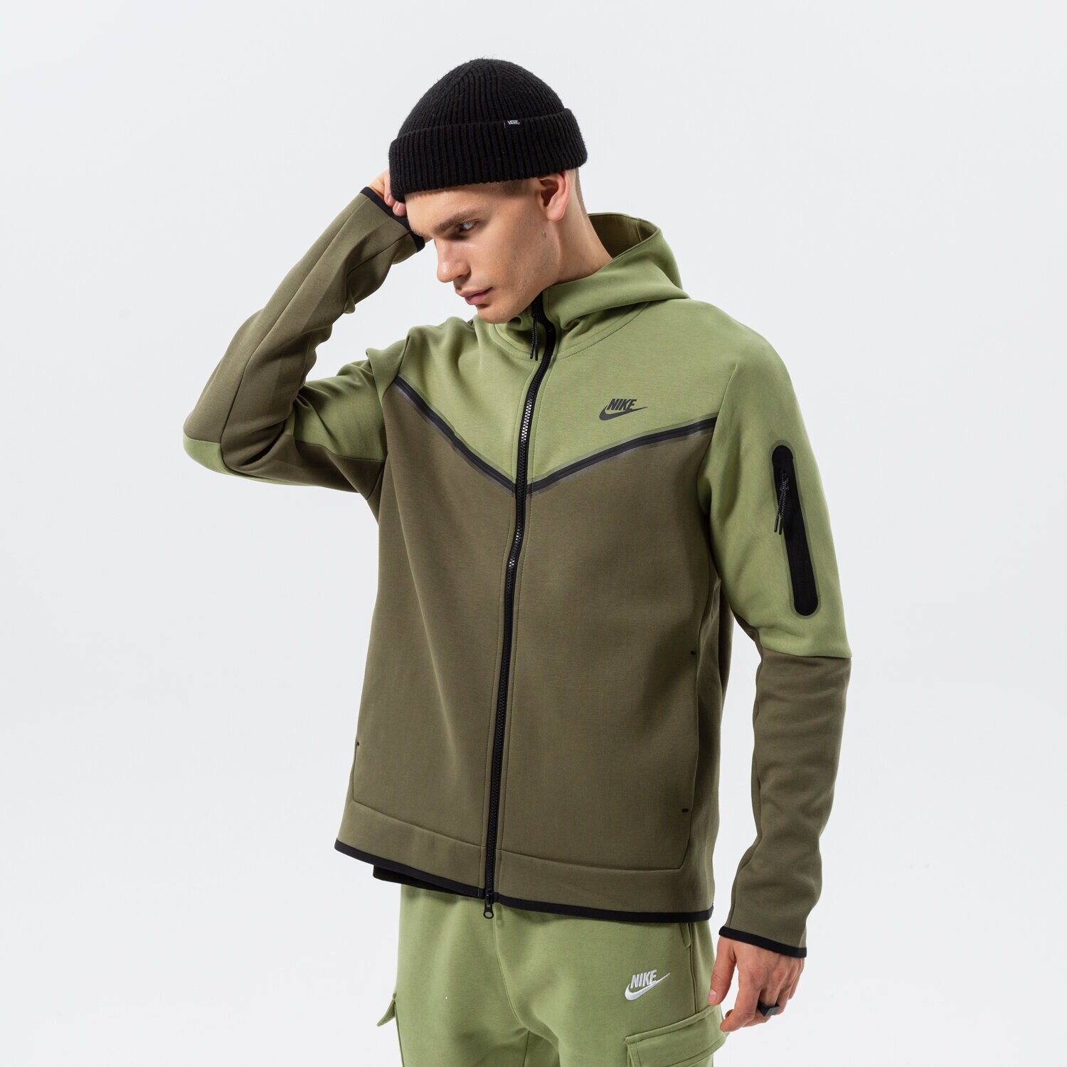Bluza męska NIKE POLAR NIKE SPORTSWEAR TECH FLEECE CU4489-334 KHAKI