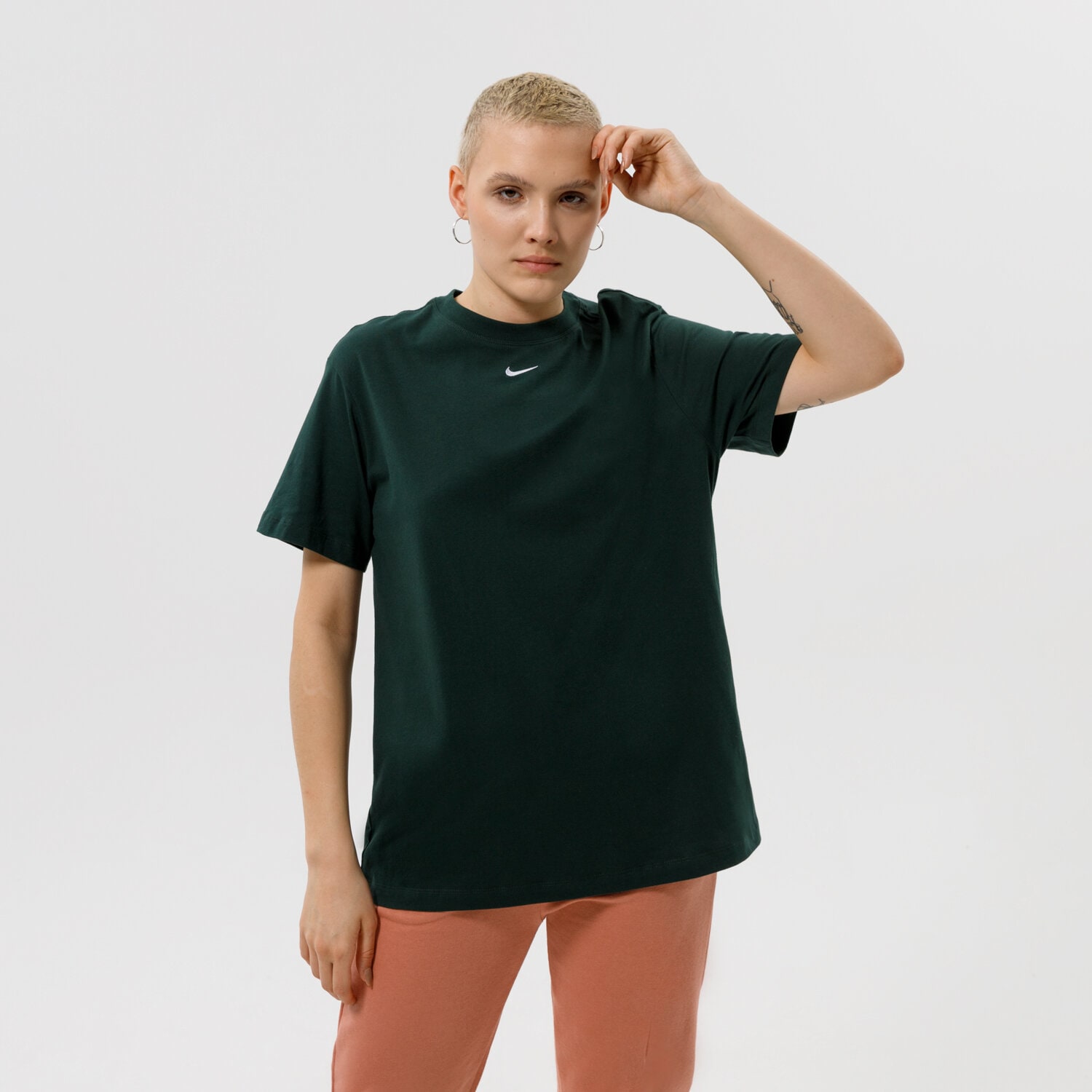 Koszulka, t-shirt damski NIKE T-SHIRT W NSW ESSNTL TEE BF LBR DN5697-397 ZIELONY