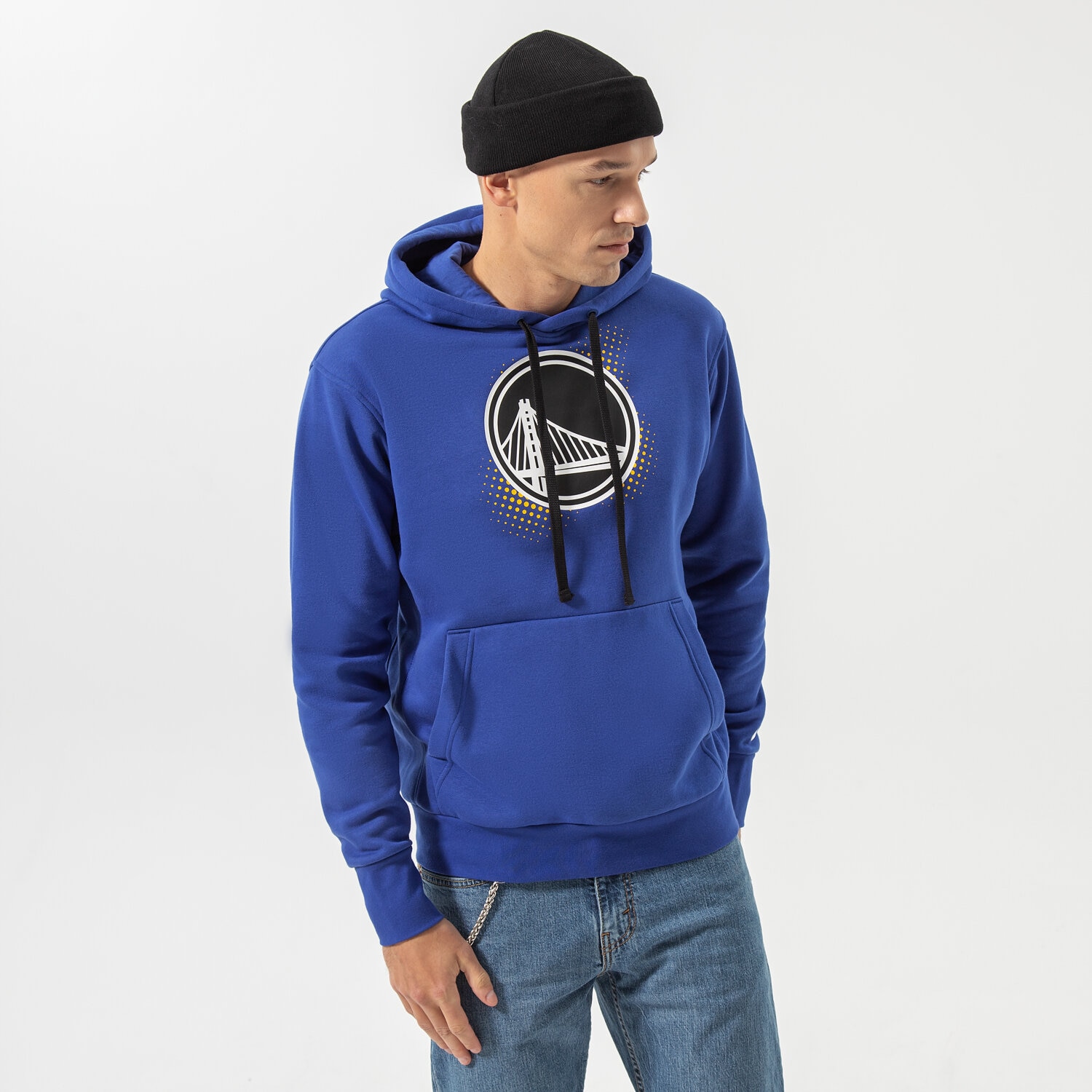 Bluza męska NIKE BLUZA Z KAPTUREM GSW M NK FLC PO ESSNTL FTPK NBA DH9301-495 NIEBIESKI