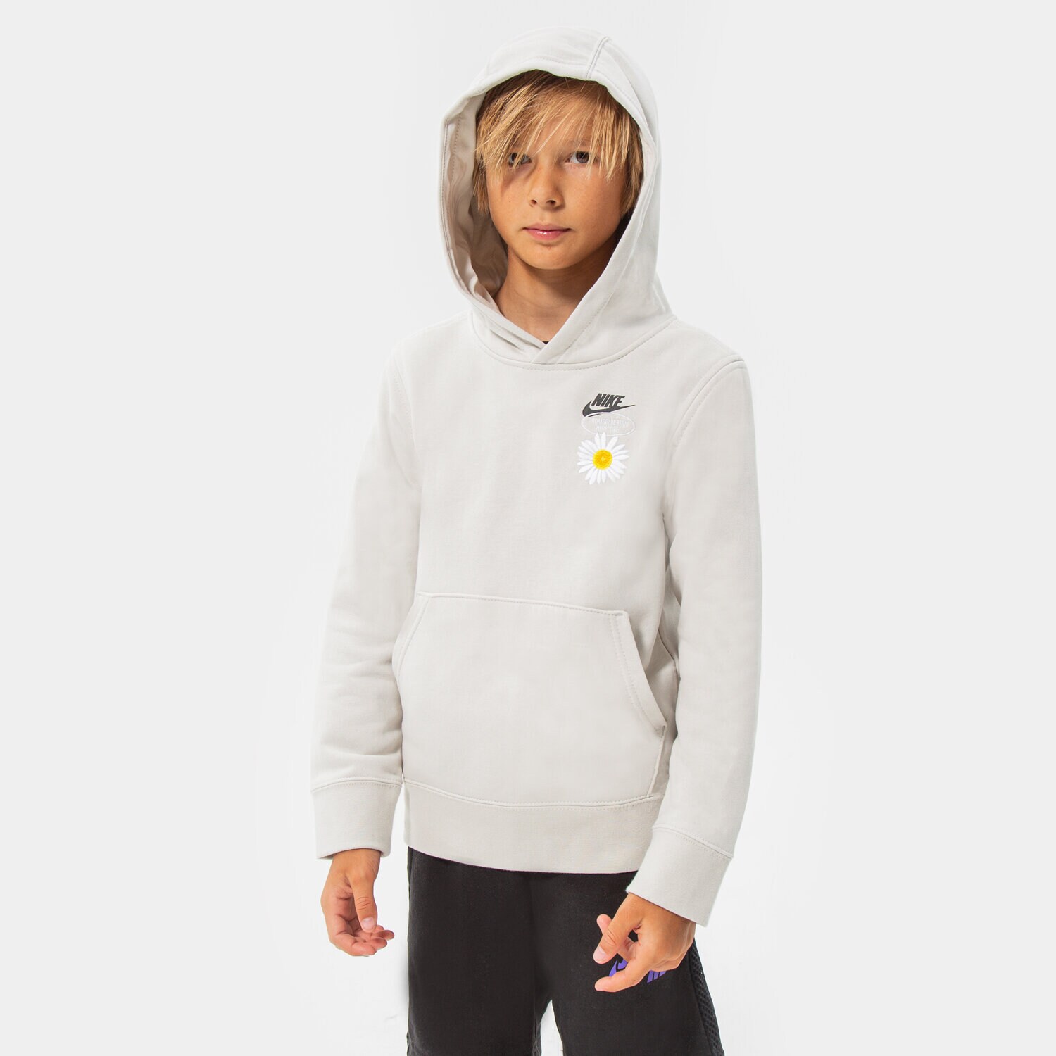 Sportowa bluza dziecięca NIKE BLUZA Z KAPTUREM B NSW HBR STMNT HOODED PO BOY DM8092-072 BEŻOWY