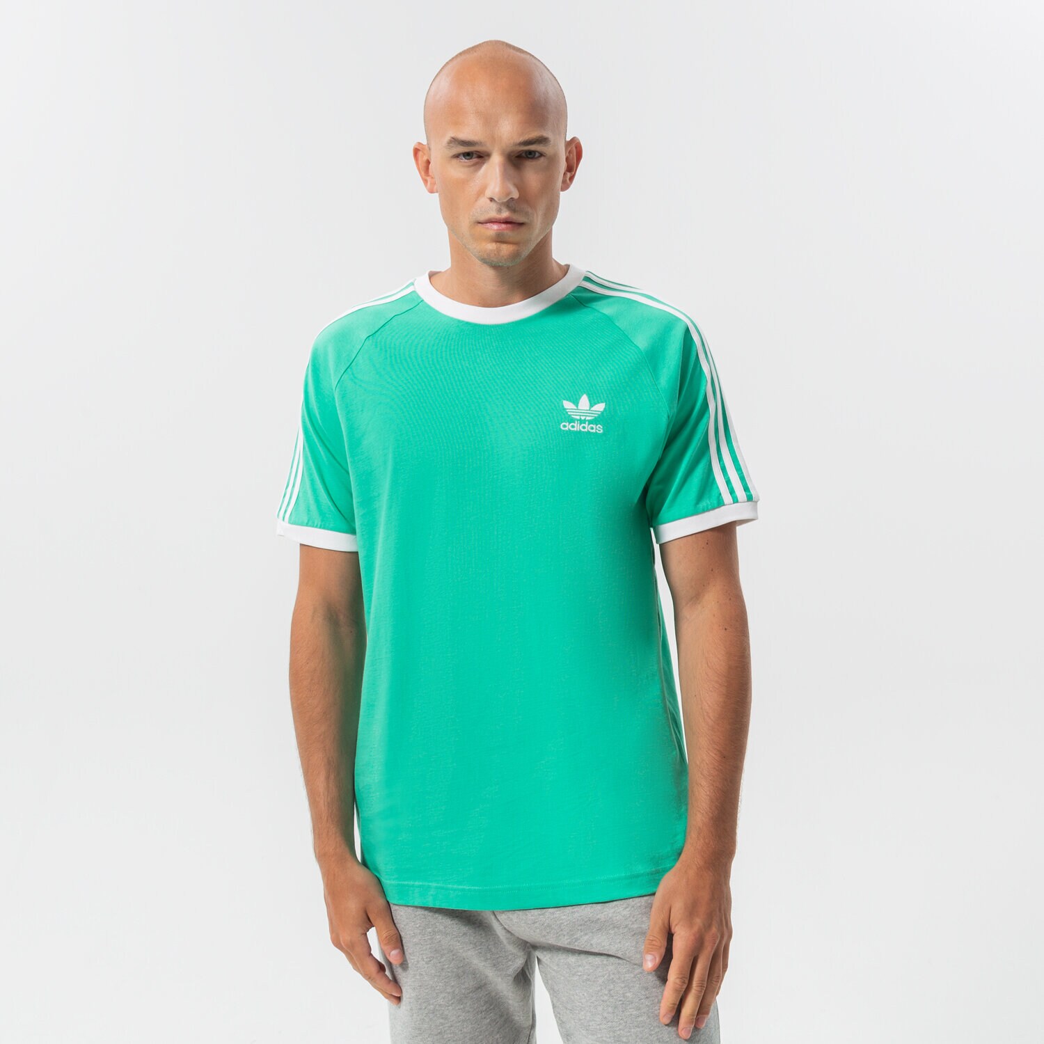 Koszulka, t-shirt sportowy męski ADIDAS T-SHIRT 3-STRIPES TEE HE9549 ZIELONY