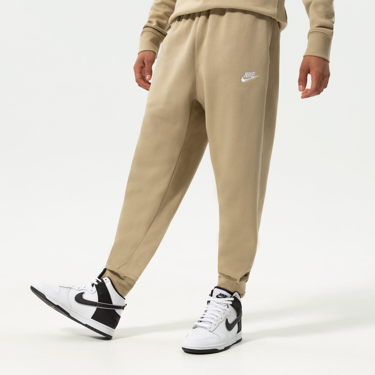 Spodnie sportowe męskie NIKE SPODNIE NIKE SPORTSWEAR CLUB FLEECE BV2671-250 BEŻOWY