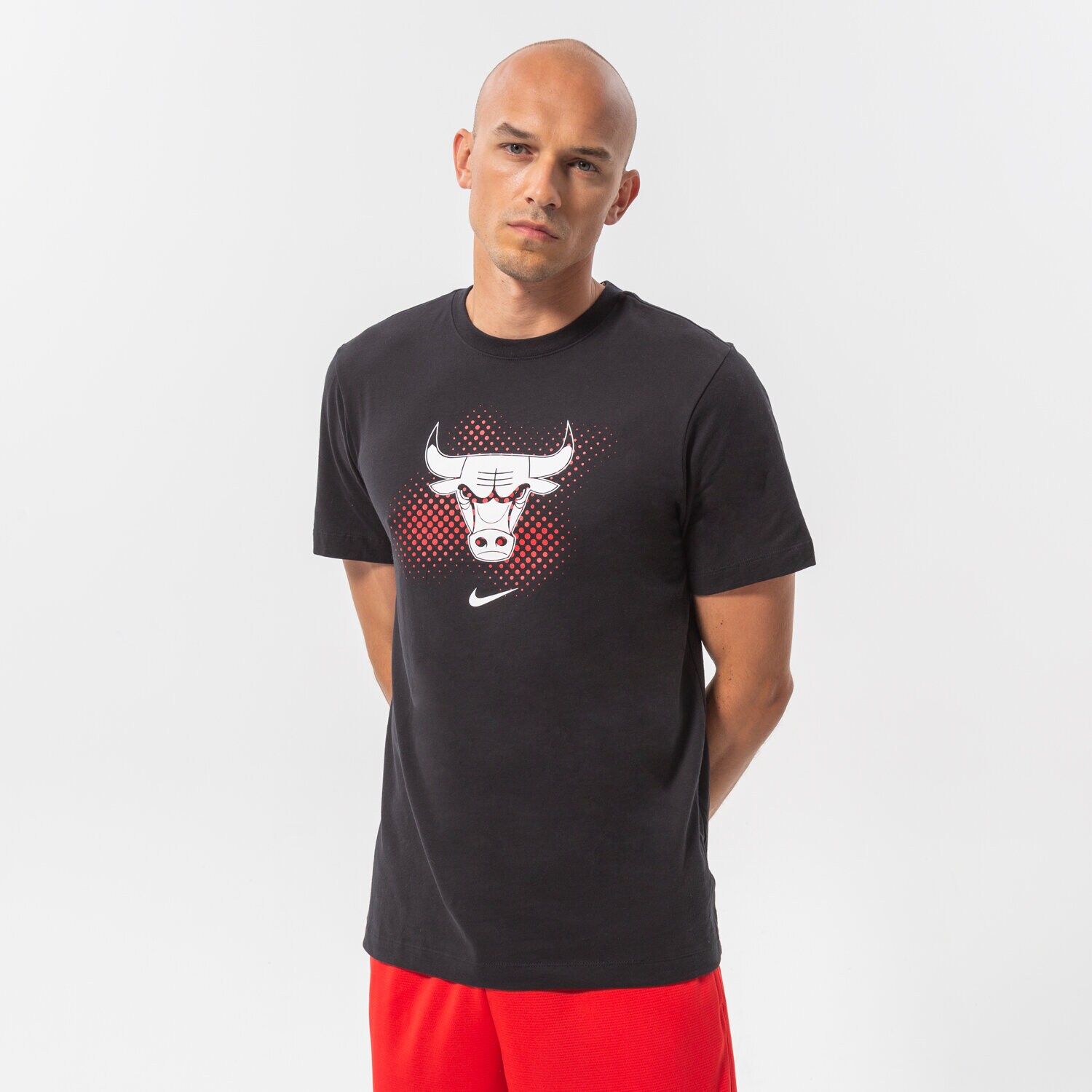 Koszulka, t-shirt sportowy męski NIKE T-SHIRT CHI M NK DF ES FTPK LGO SS TEE NBA DH7073-010 CZARNY
