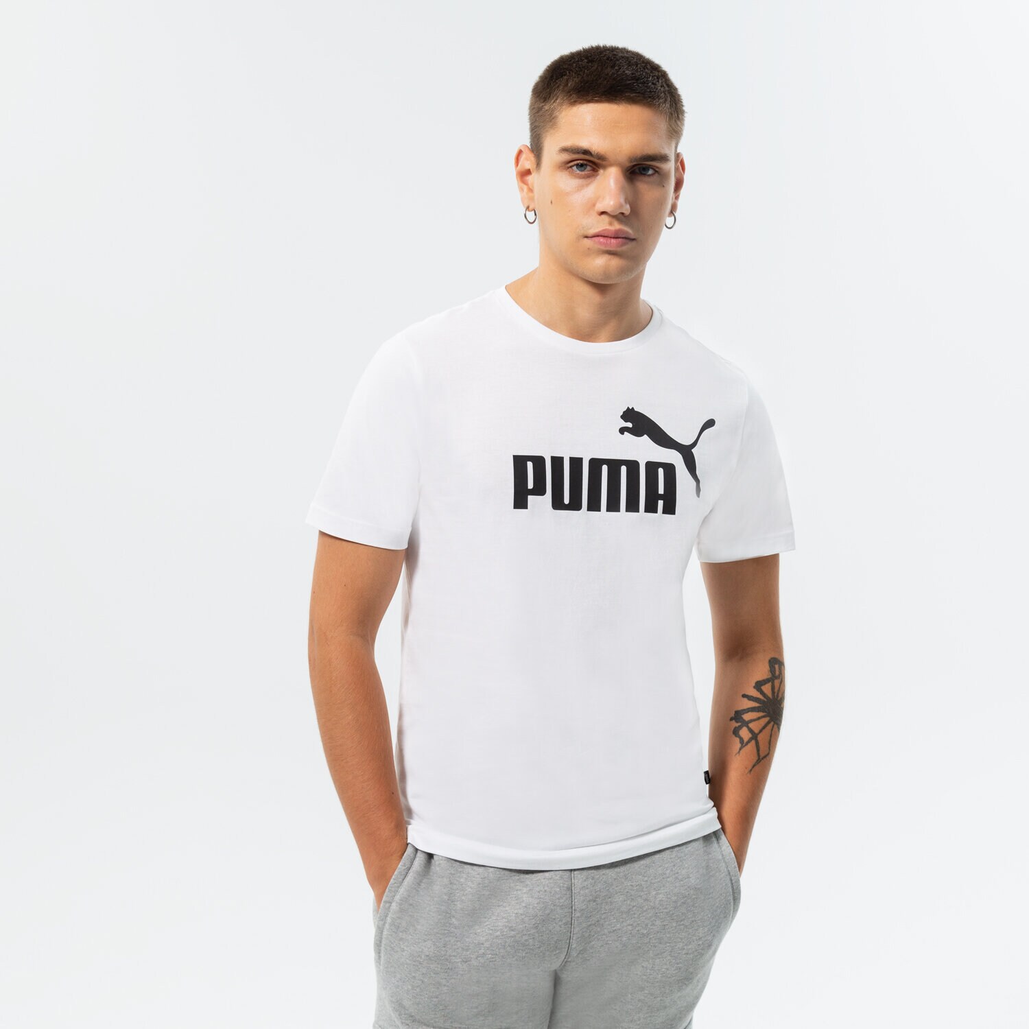 Koszulka, t-shirt sportowy męski PUMA T-SHIRT ESS LOGO TEE 586666 02 BIAŁY