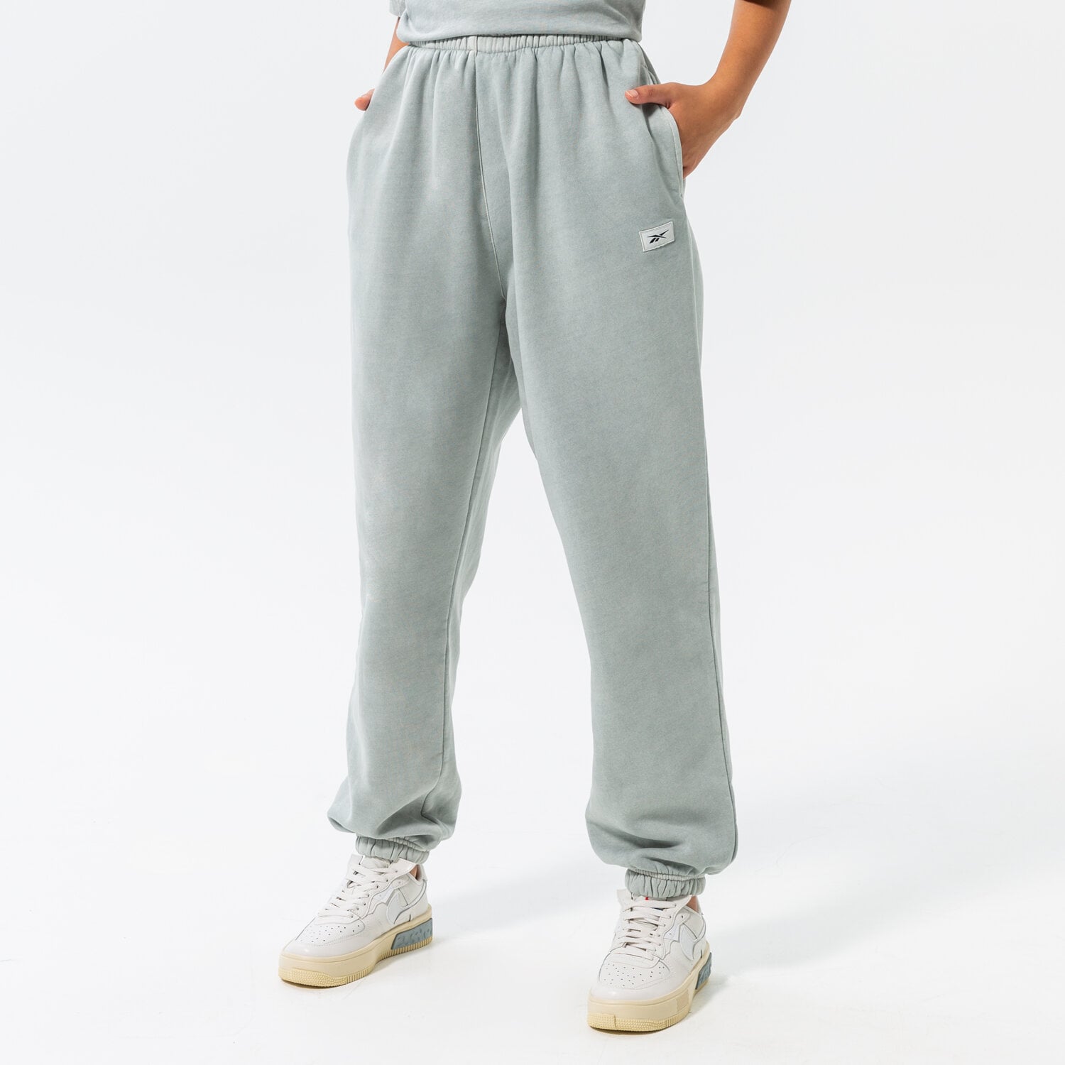 Spodnie sportowe damskie REEBOK SPODNIE CL RBK ND FLEECE PANT HH9719 SZARY