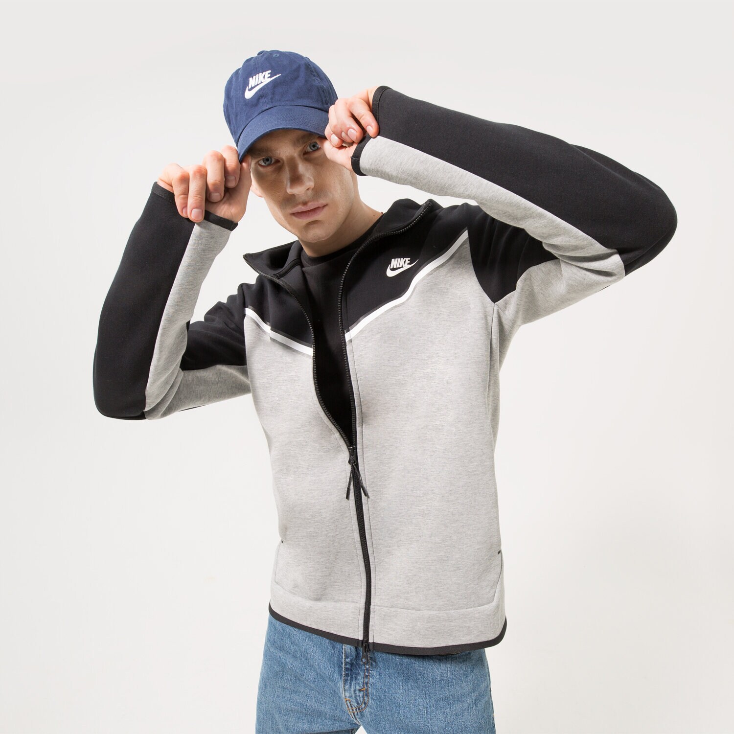 Bluza męska NIKE BLUZA ROZPINANA Z KAPTUREM TECH FLEECE CU4489-016 SZARY