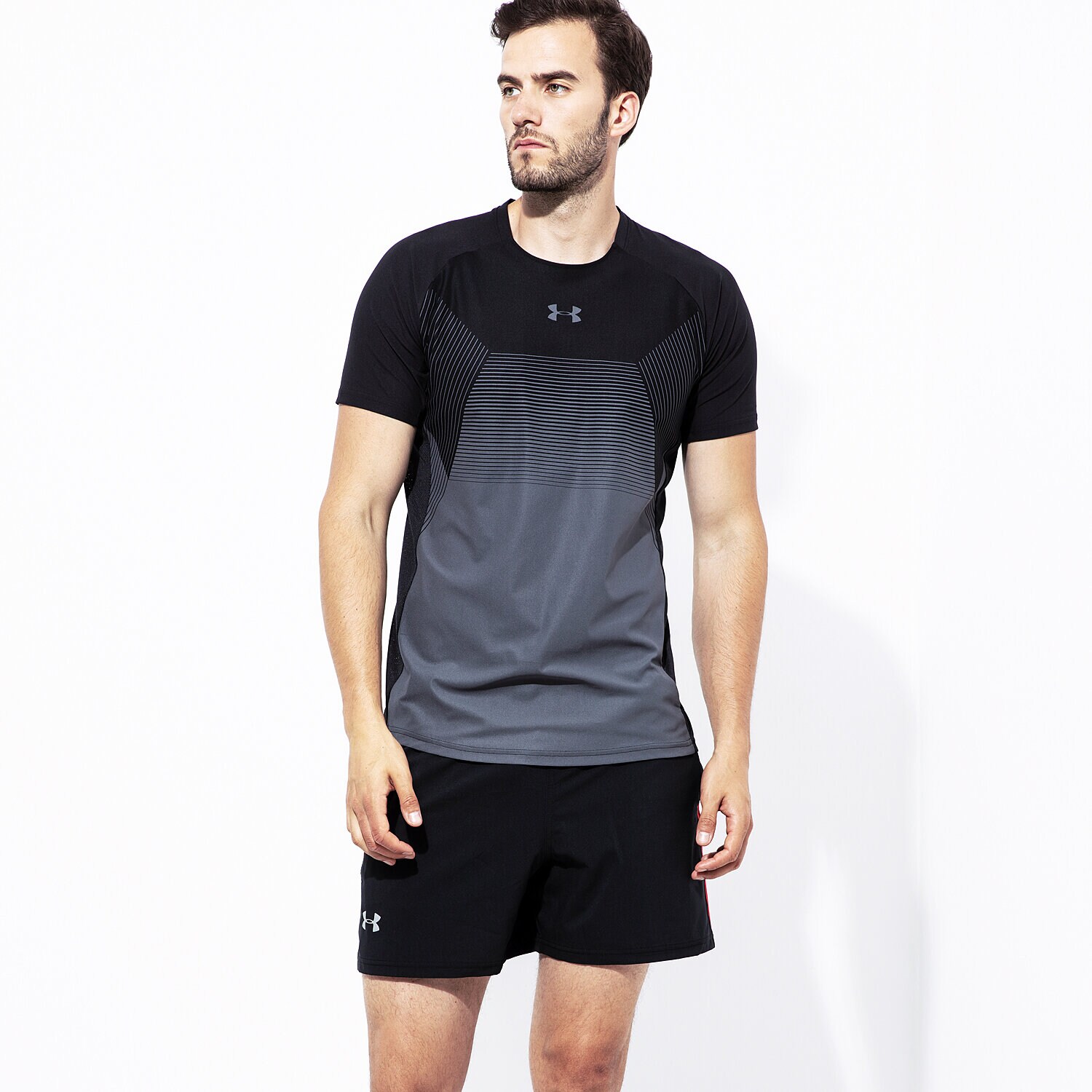 Koszulka, t-shirt sportowy męski UNDER ARMOUR T-SHIRT SS THREADBORNE VANISH SS 1306408-001 CZARNY