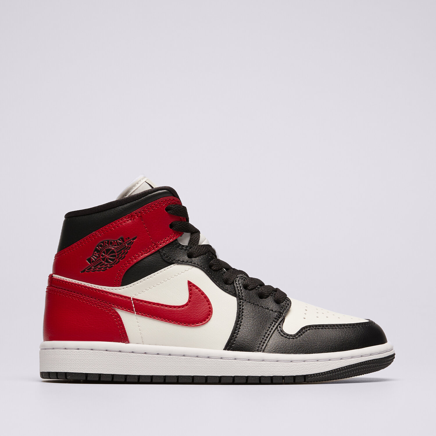 Buty sneakersy damskie AIR JORDAN 1 MID  BQ6472-160 CZERWONY