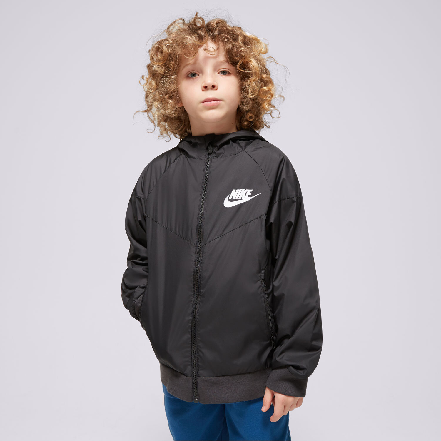 Dziecięca kurtka przejściowa (wiosenna/jesienna) NIKE KURTKA K NSW WR HD JKT SSNL BOY FN8757-010 CZARNY
