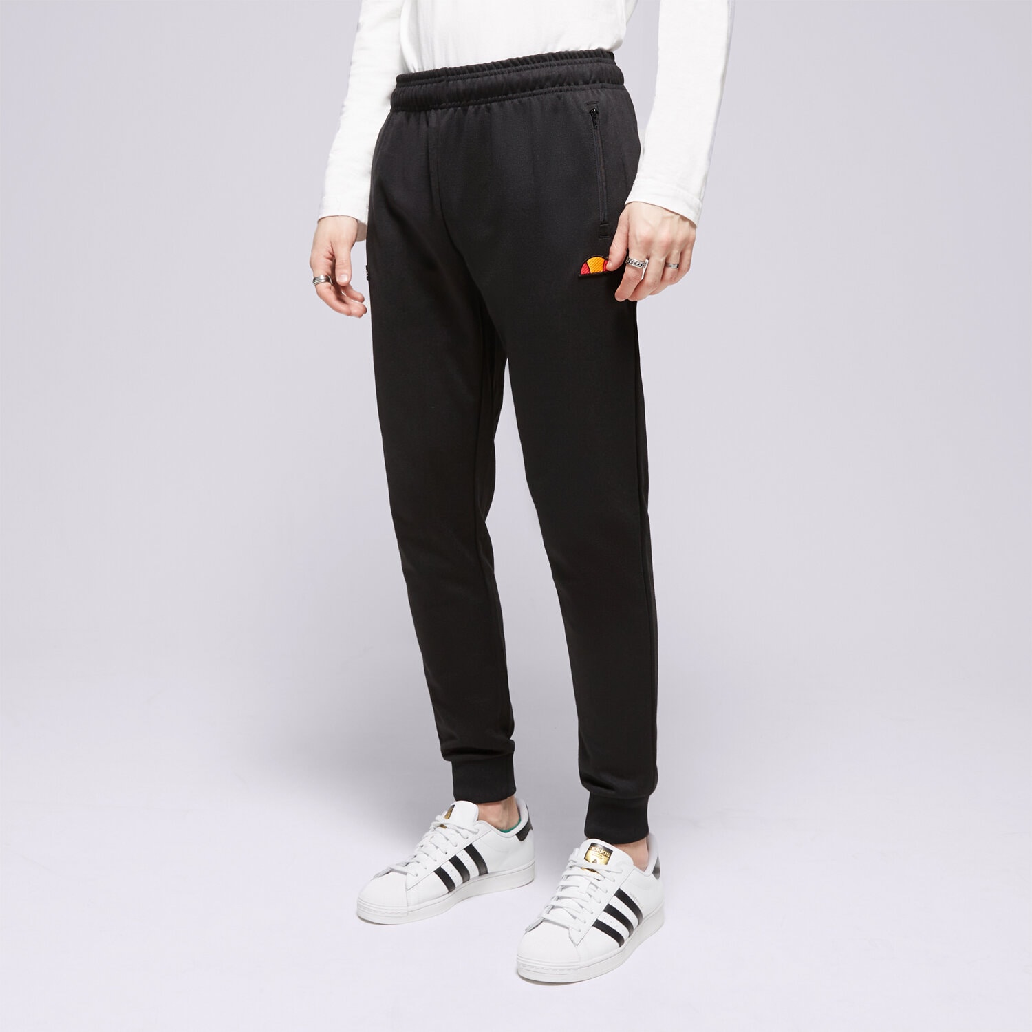 Spodnie sportowe męskie ELLESSE SPODNIE BERTONI TRACK PANT BLK SHR04351011 CZARNY