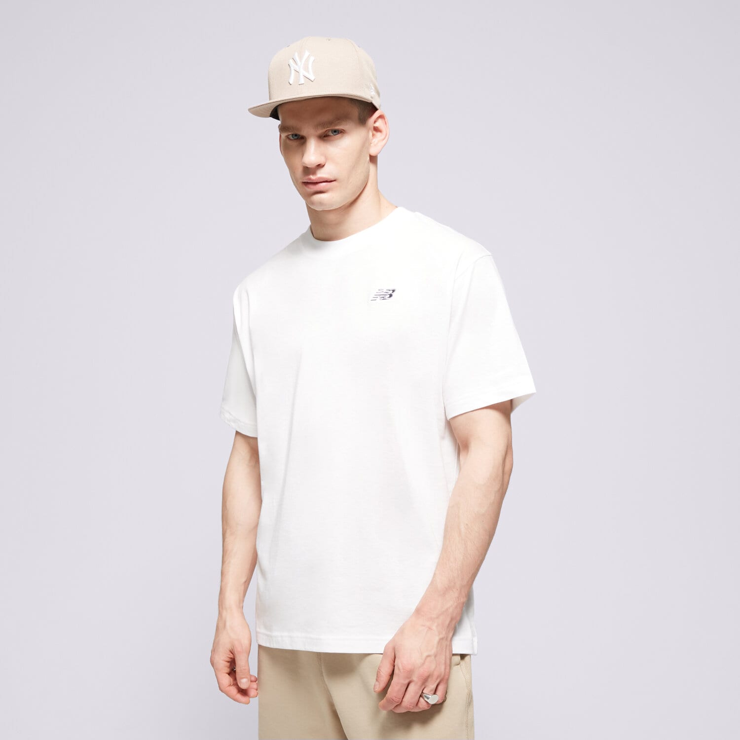 Koszulka, t-shirt sportowy męski NEW BALANCE T-SHIRT SMALL LOGO MT41509WT BIAŁY