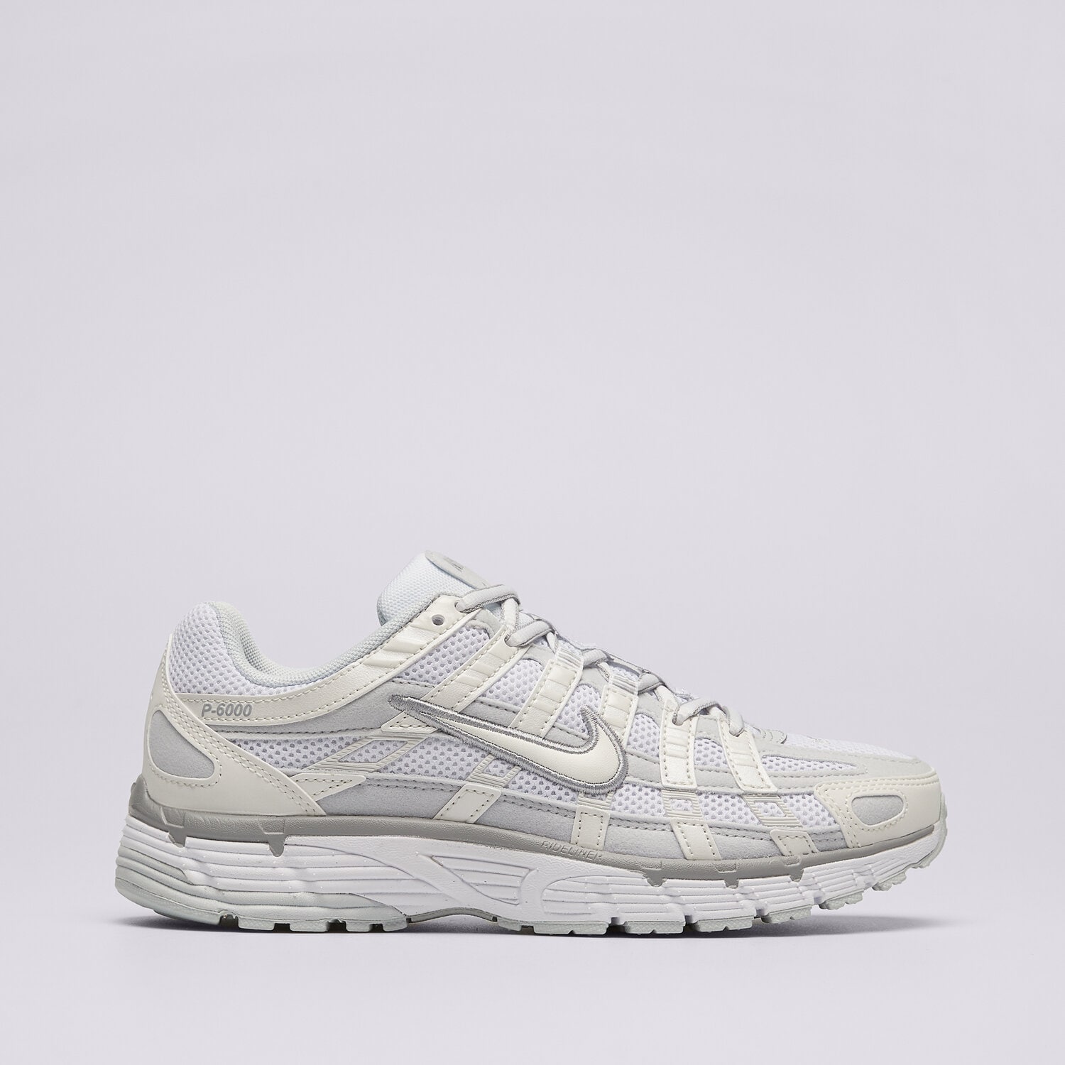 Buty sneakersy damskie NIKE W P-6000 FV6603-101 SREBRNY