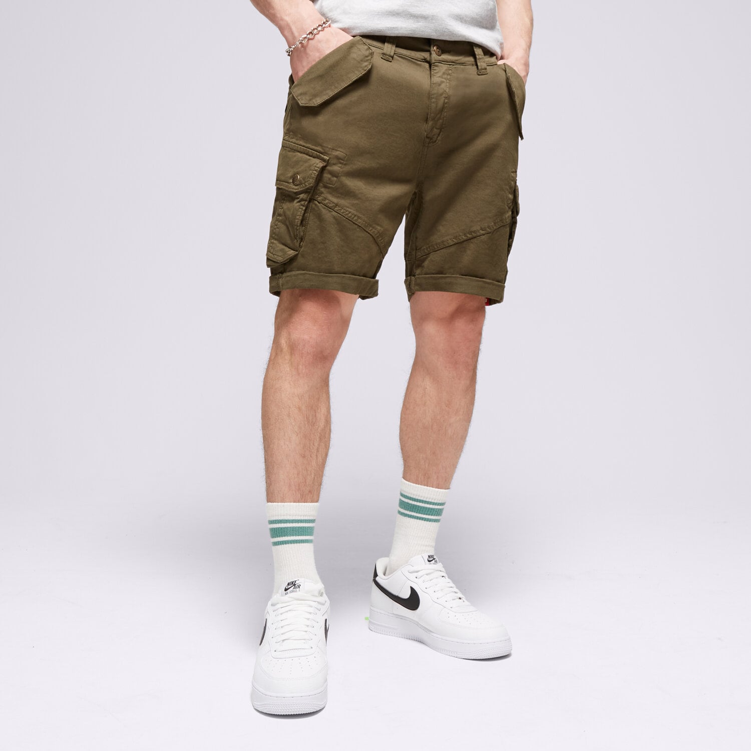 Krótkie spodenki, szorty męskie ALPHA INDUSTRIES SZORTY COMBAT SHORT 116210142 KHAKI