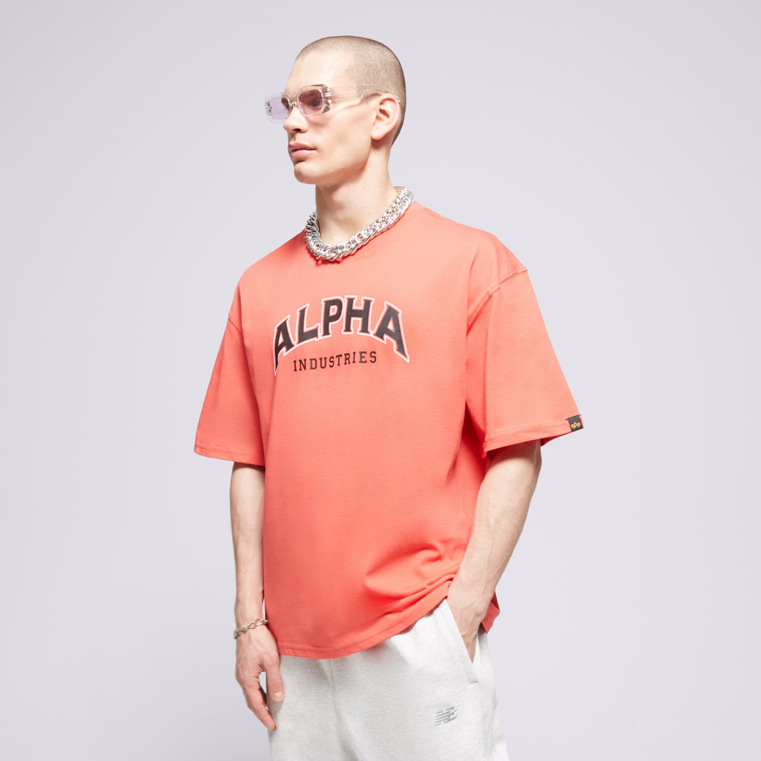 Koszulka, t-shirt sportowy męski ALPHA INDUSTRIES T-SHIRT COLLEGE T 146501711 CZERWONY