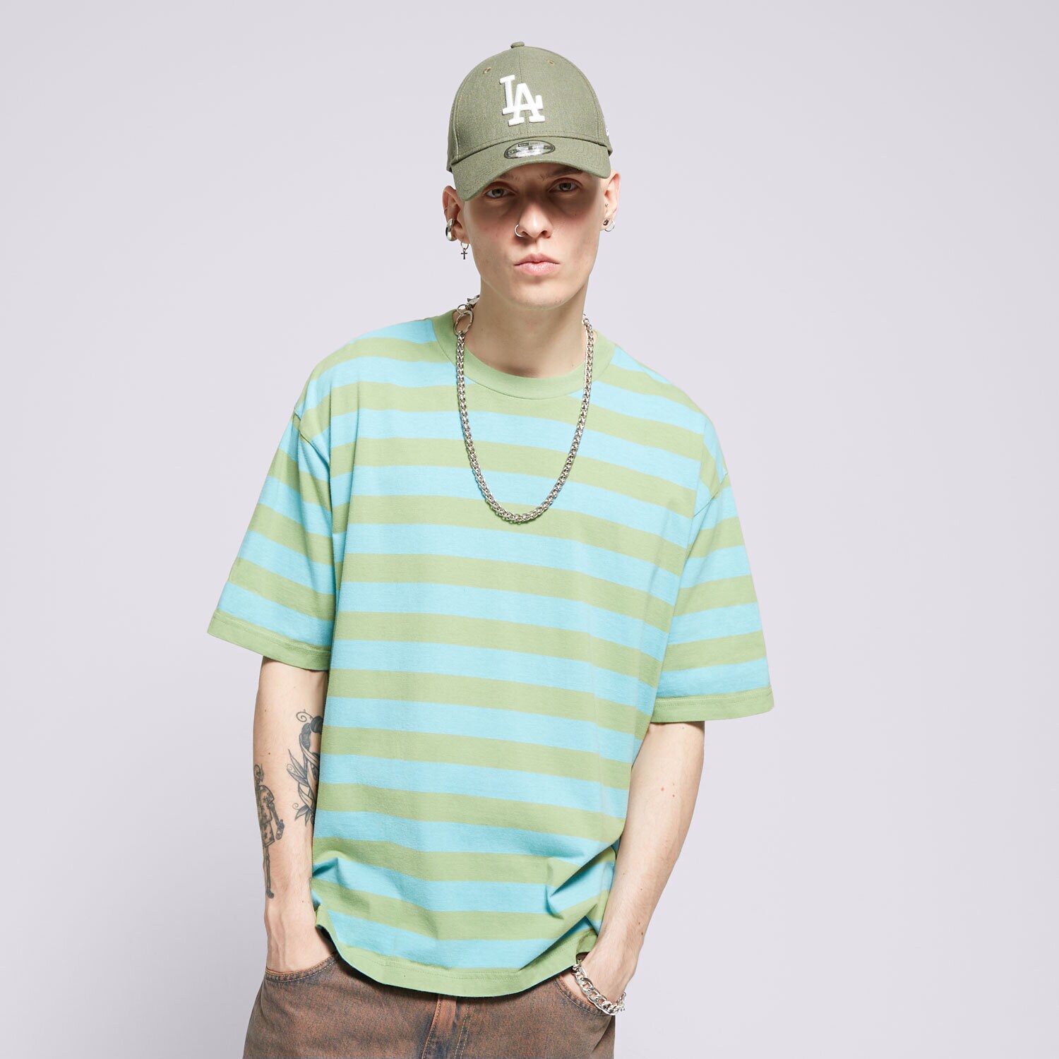 Koszulka, t-shirt sportowy męski LEVI'S T-SHIRT SKATE GRAPHIC BOX TEE BLUES A1005-0018 ZIELONY