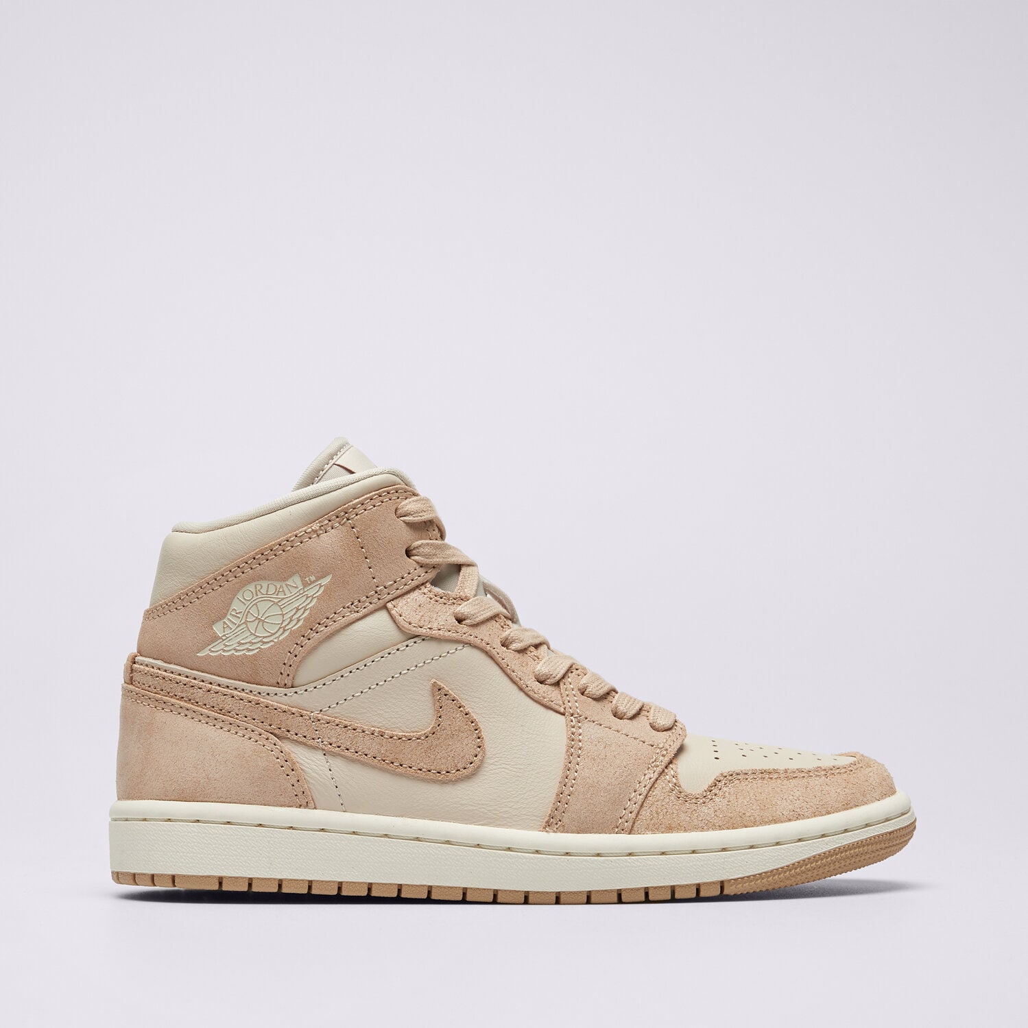 Buty sneakersy damskie WMNS AIR JORDAN 1 MID SE FJ3448-200 BEŻOWY