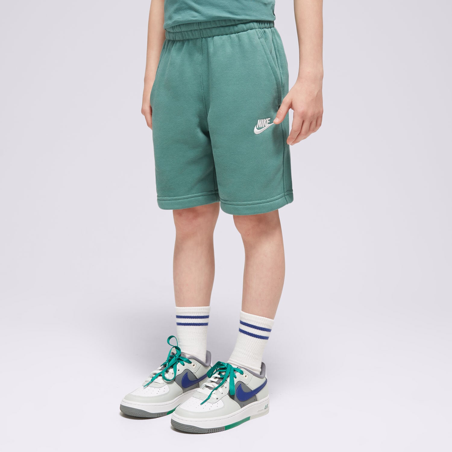 NIKE SZORTY NIKE SPORTSWEAR CLUB FLEECE BOY FD3015-361 ZIELONY