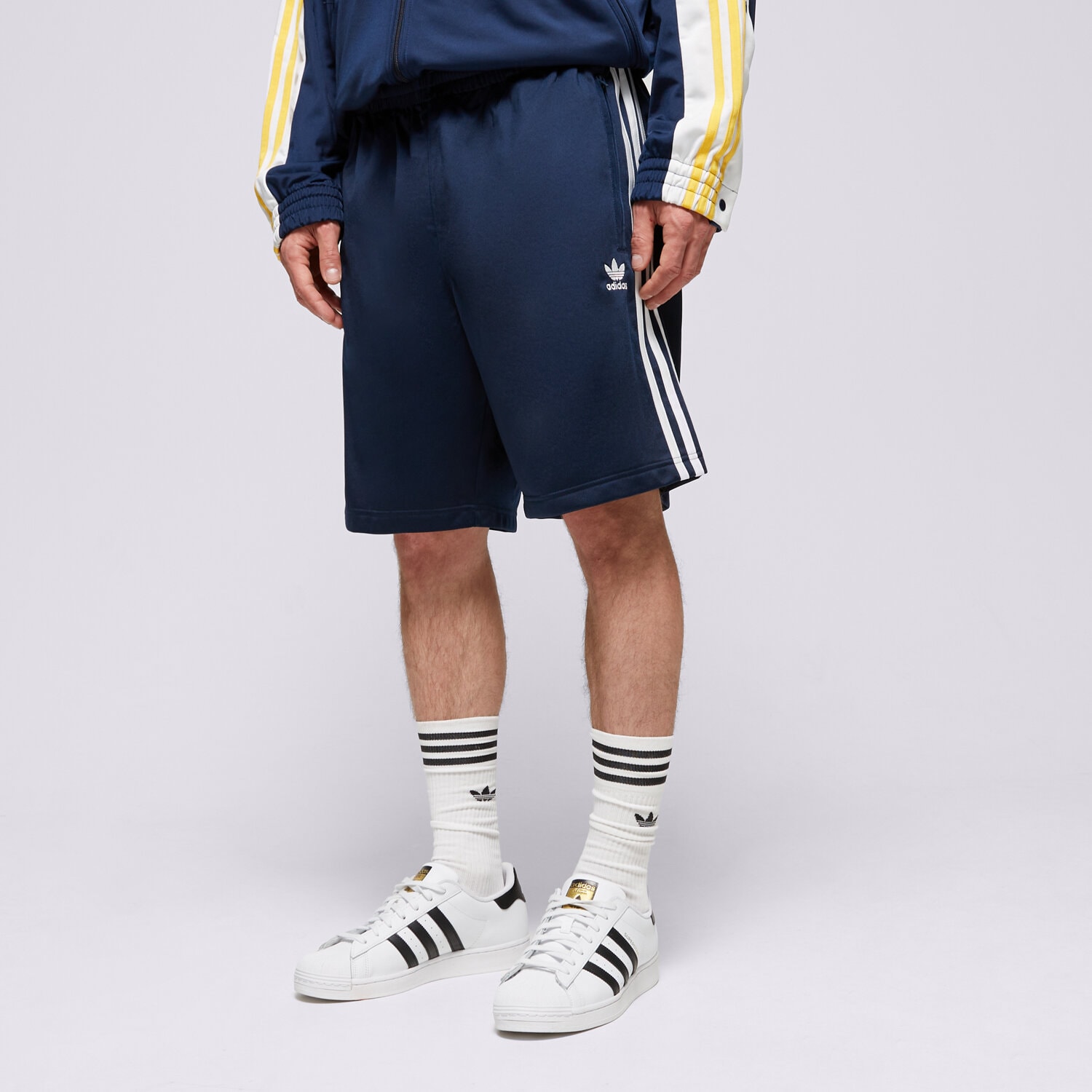 Krótkie spodenki, szorty męskie ADIDAS SZORTY FBIRD SHORT IM9422 GRANATOWY