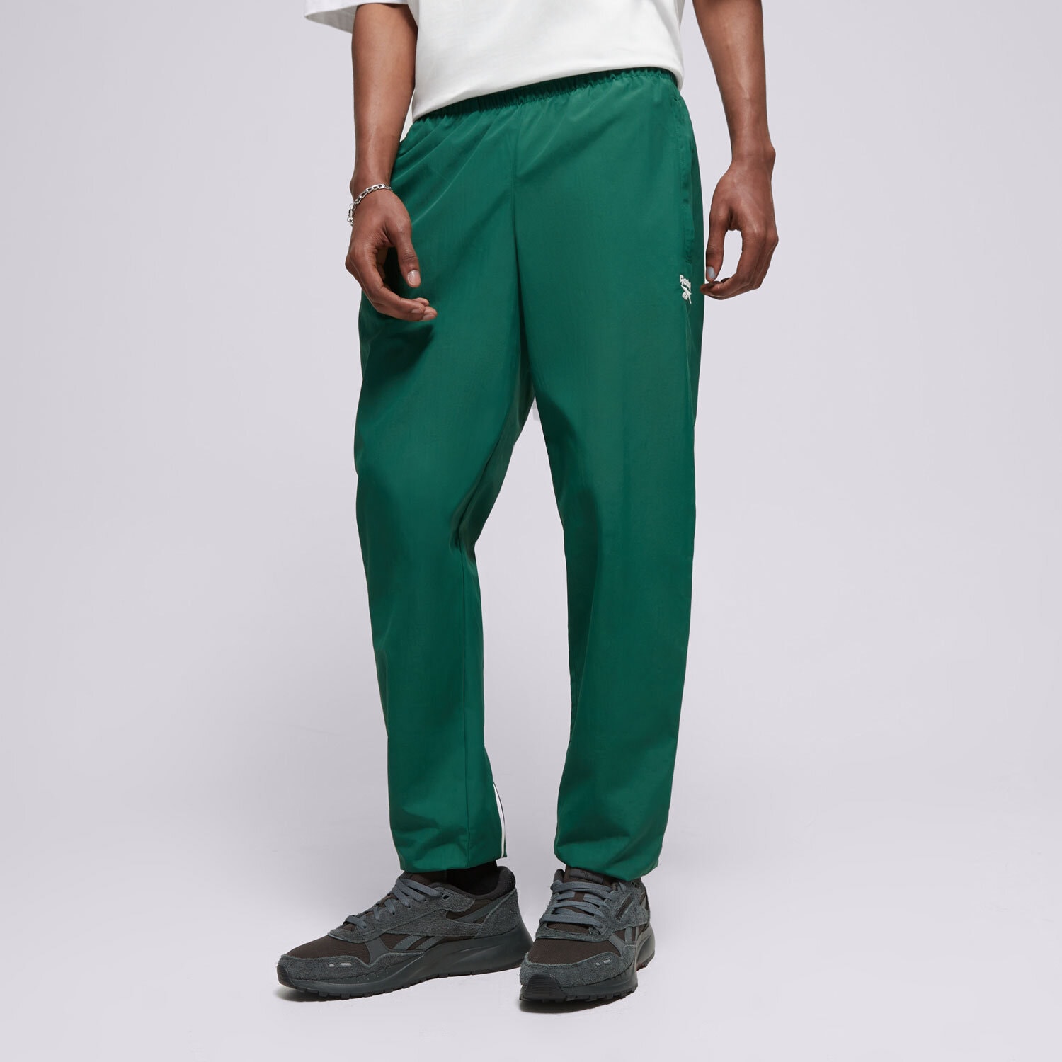 Spodnie sportowe męskie REEBOK SPODNIE CL F FR TRACKPANT 100075947 ZIELONY