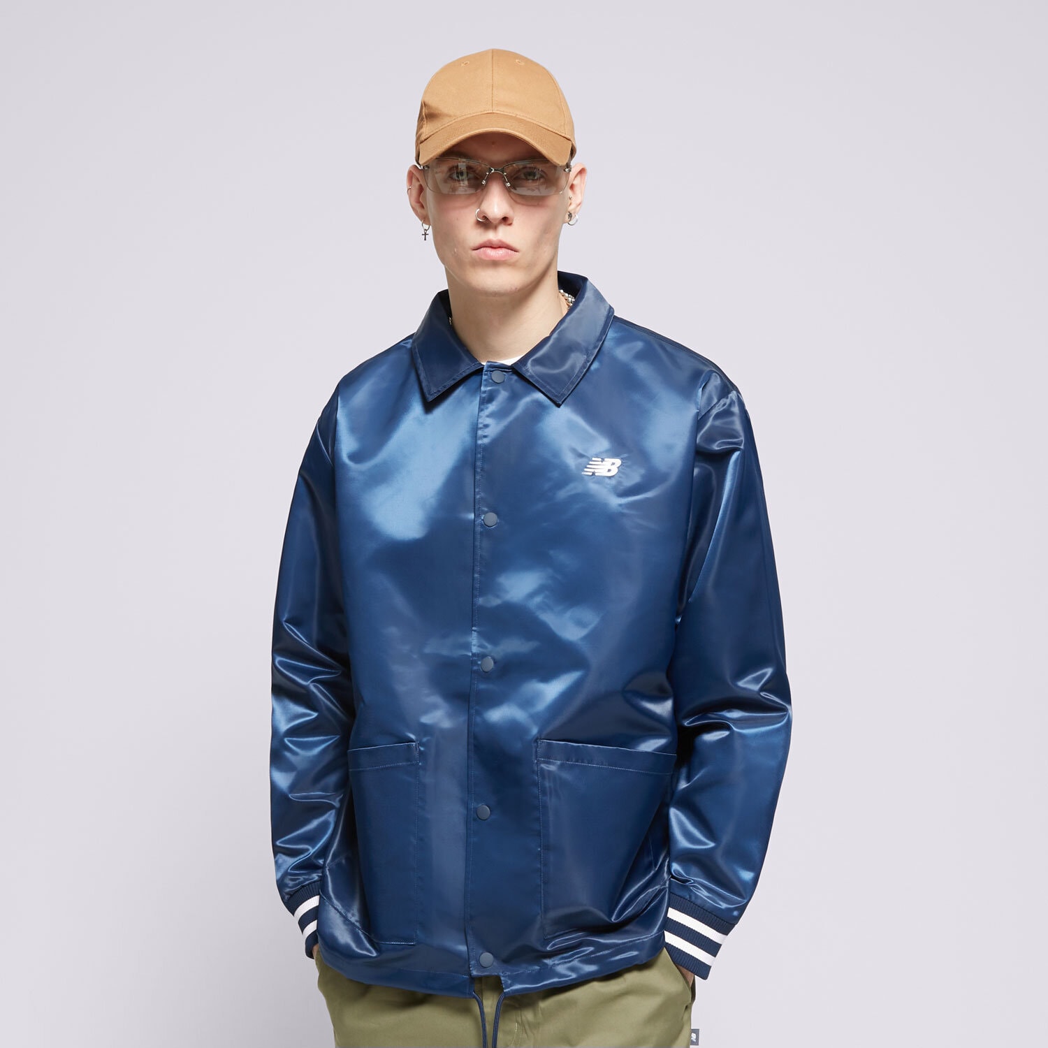 Kurtka wiosenna / jesienna męska NEW BALANCE KURTKA SGH COACHES JACKET MJ41553NNY GRANATOWY