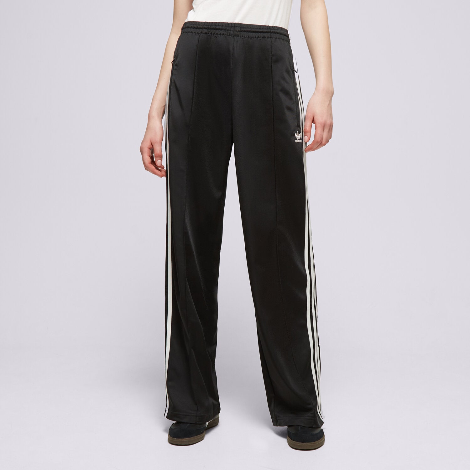 Spodnie sportowe damskie ADIDAS SPODNIE FIREBIRD TP IT7404 CZARNY