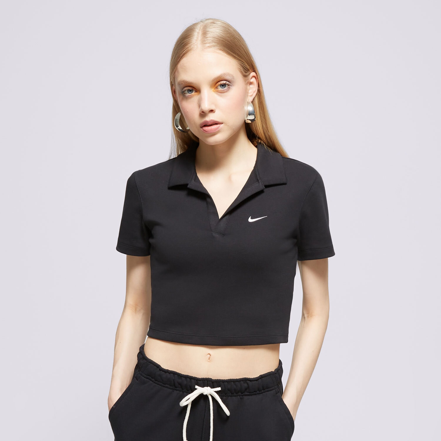Koszulka, t-shirt damski NIKE T-SHIRT W NSW ESSNTL SS POLO CRP TOP DV7884-010 CZARNY