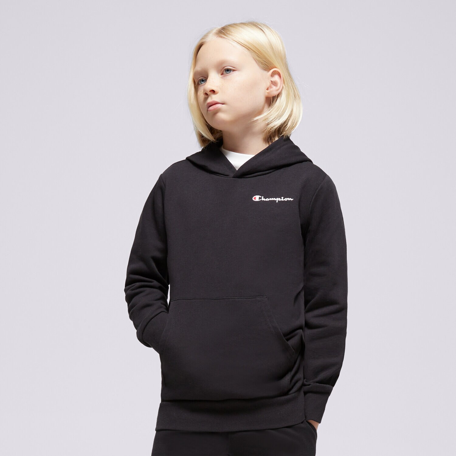 Sportowa bluza dziecięca CHAMPION BLUZA Z KAPTUREM HOODED SWEATSHIRT B 306756KK001 CZARNY