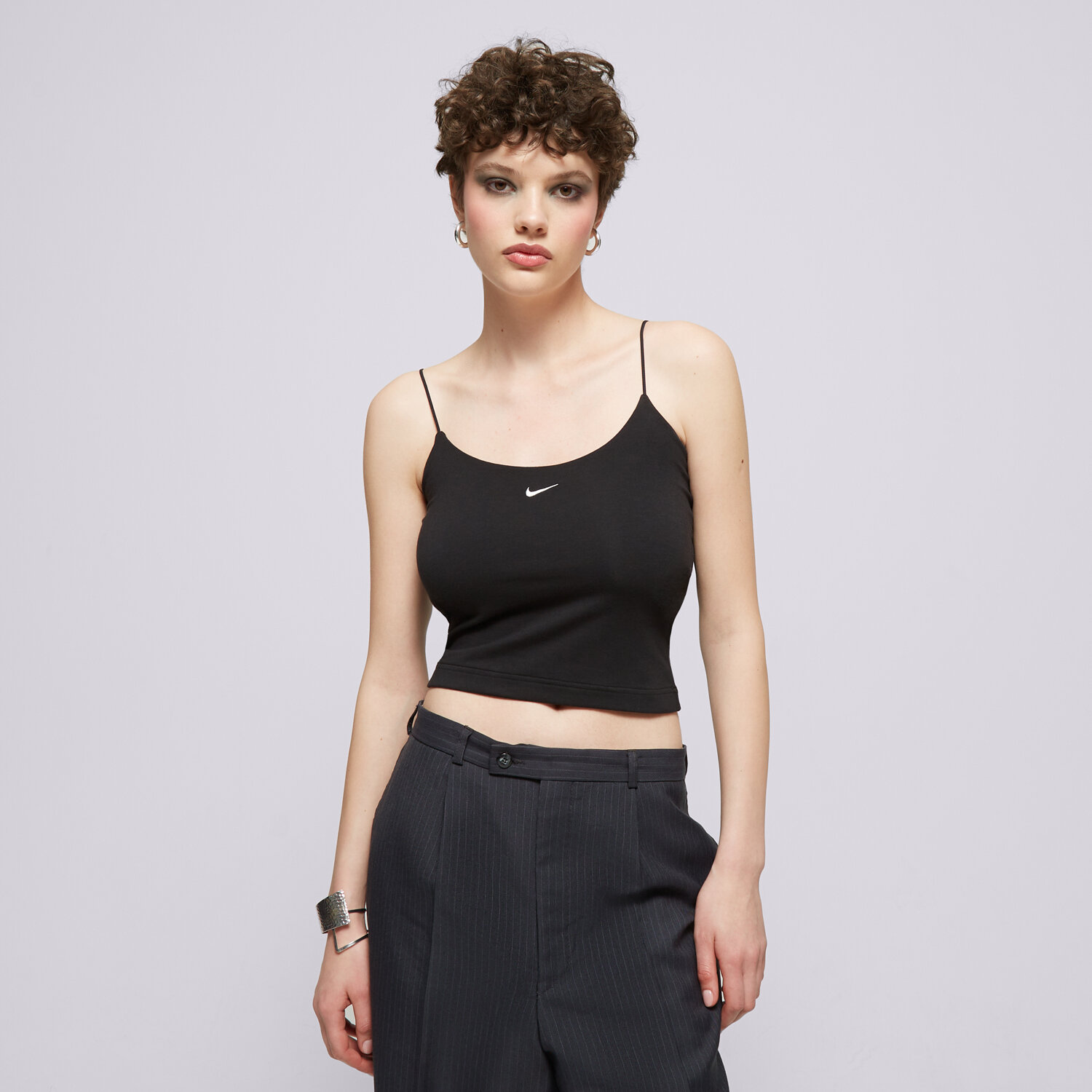 Koszulka, t-shirt damski NIKE TOP W NSW NK CHLL KNT CAMI FN3685-010 CZARNY