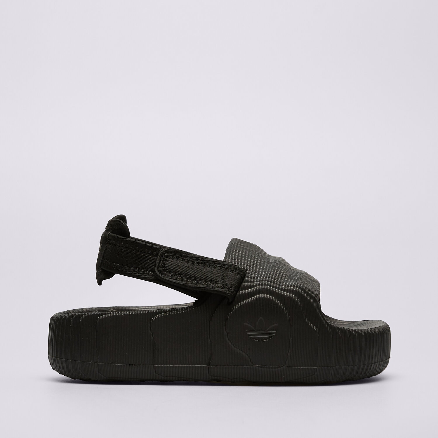 Klapki damskie ADIDAS ADILETTE 22 XLG W IE5649 CZARNY
