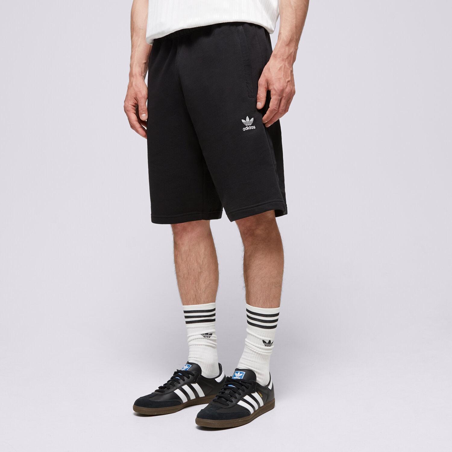Krótkie spodenki, szorty męskie ADIDAS SZORTY ESSENTIAL SHORT IR6849 CZARNY